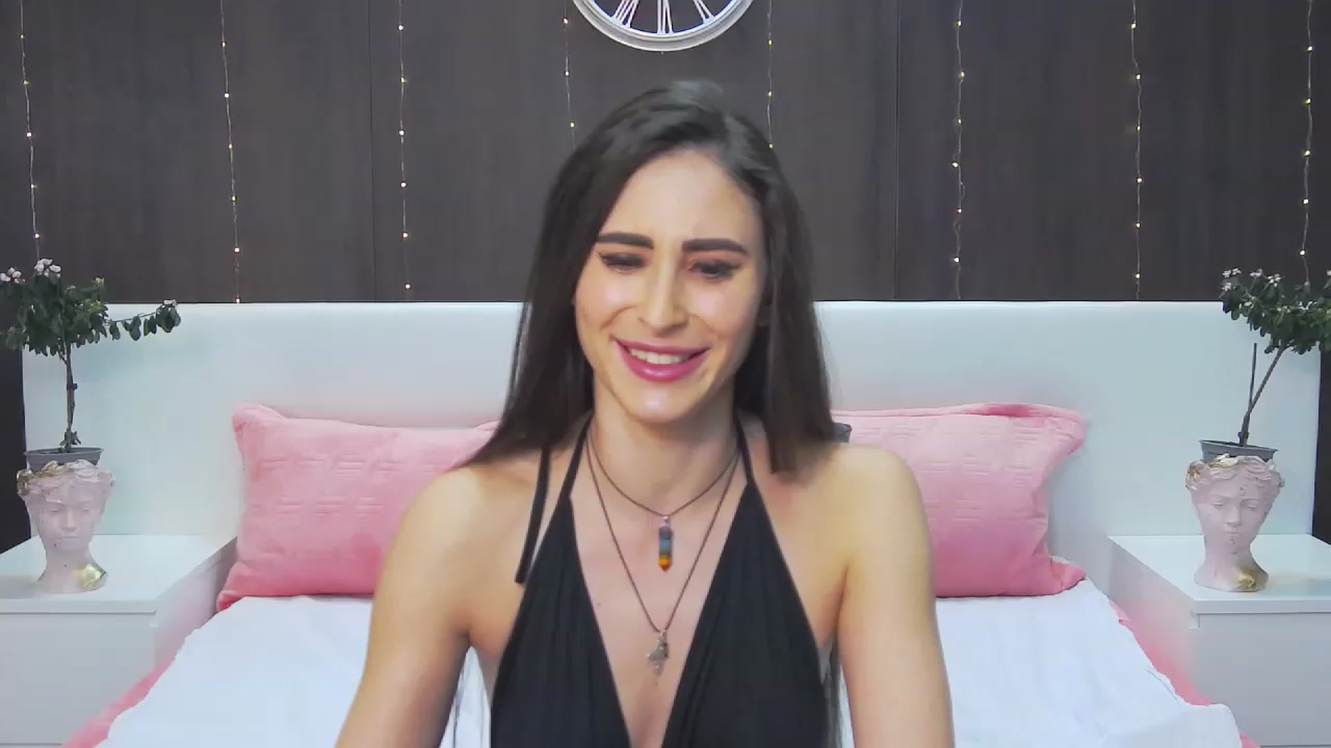Gallery image thumbnail from MaraHari's myfreecams stream on, 03/06/2023, 19:47 image 1 of 20