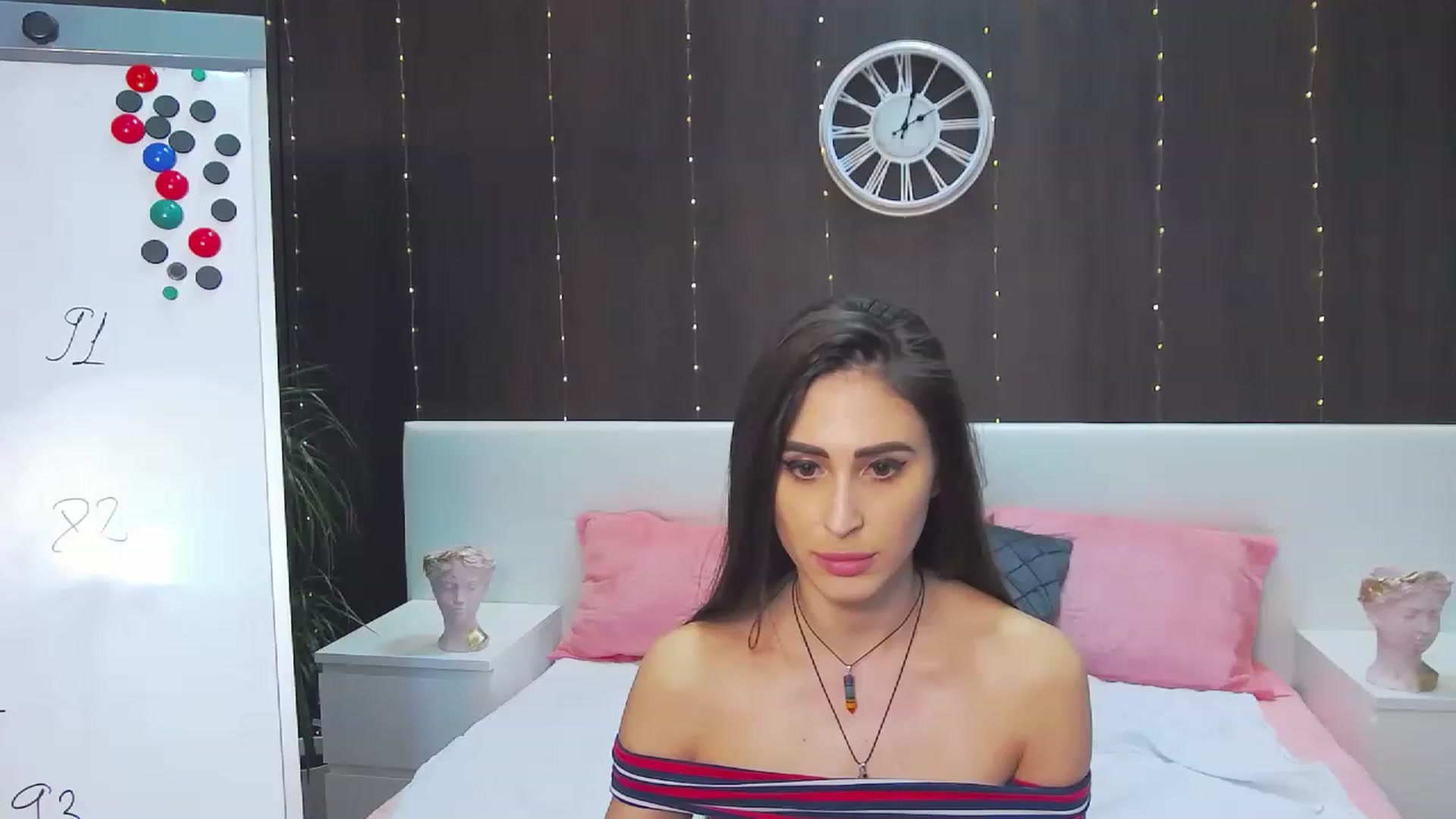Gallery image thumbnail from MaraHari's myfreecams stream on, 03/12/2023, 24:50 image 13 of 20