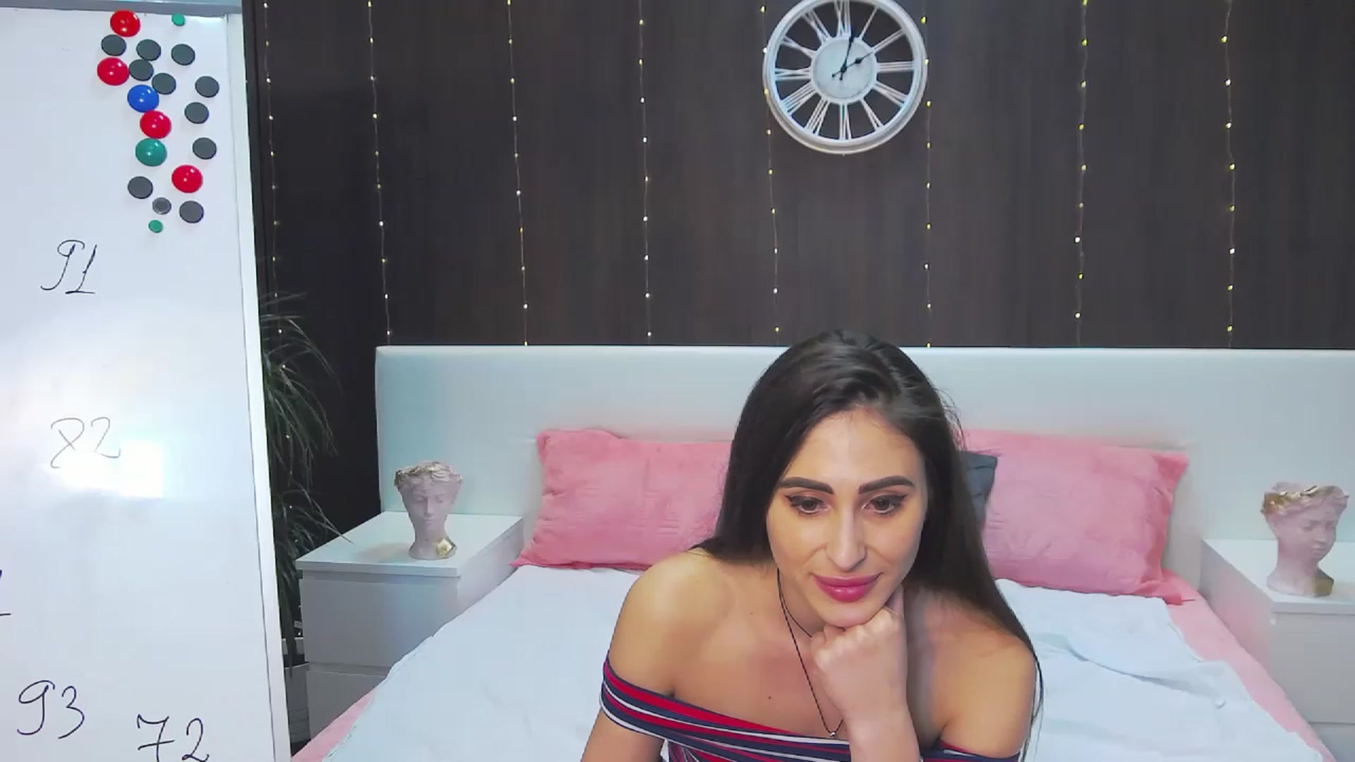 Gallery image thumbnail from MaraHari's myfreecams stream on, 03/12/2023, 24:50 image 14 of 20