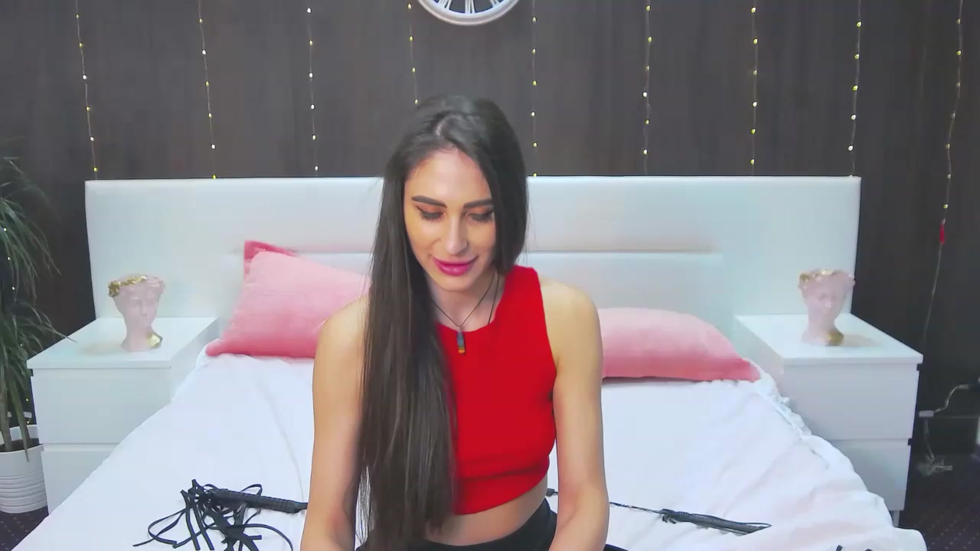 Gallery image thumbnail from MaraHari's myfreecams stream on, 03/17/2023, 22:35 image 17 of 20