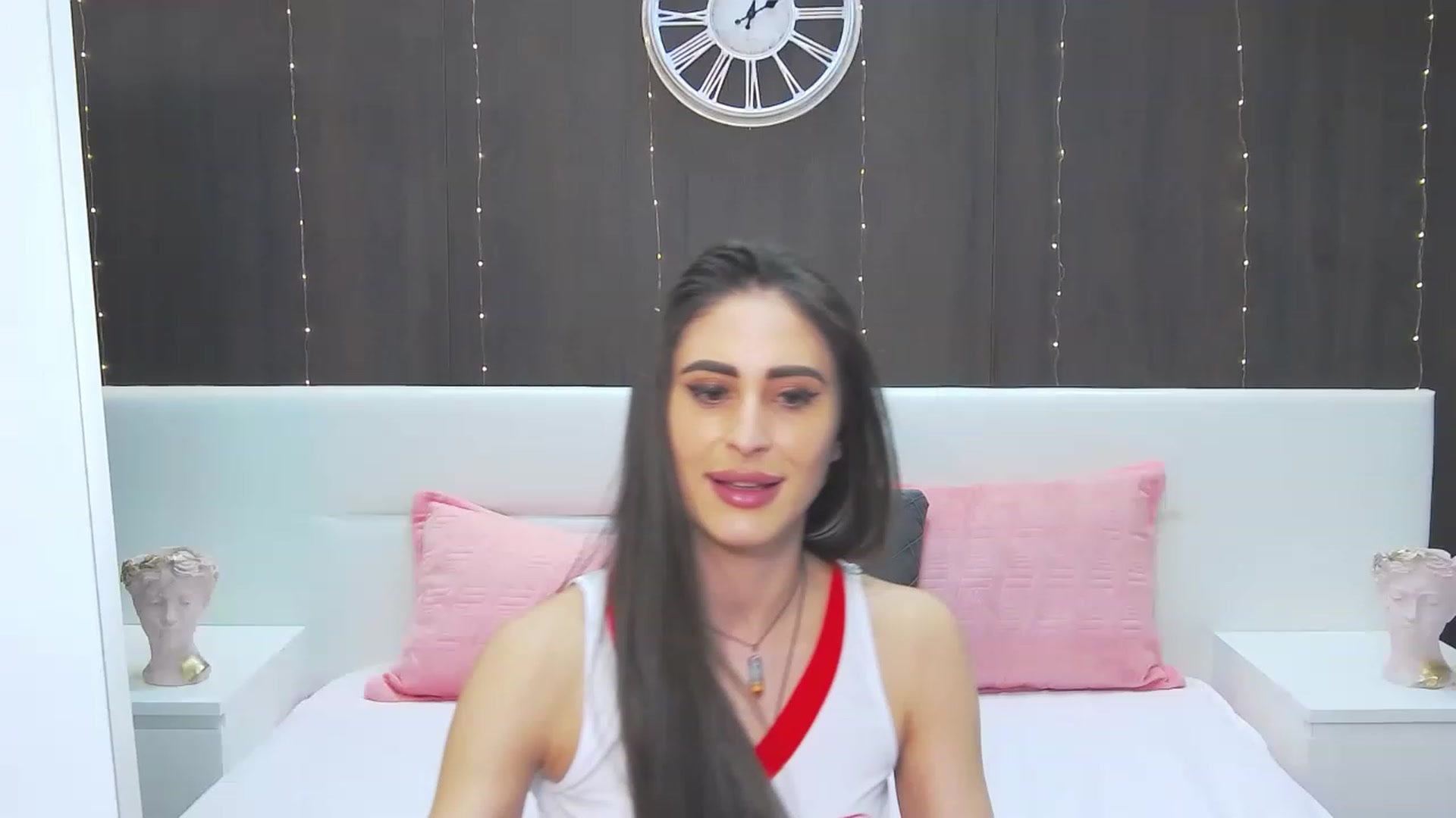 Gallery image thumbnail from MaraHari's myfreecams stream on, 03/18/2023, 22:23 image 17 of 20