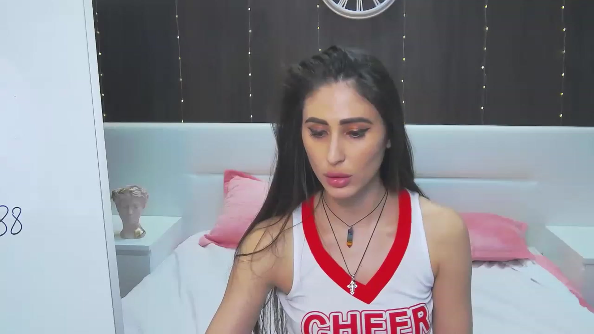 Gallery image thumbnail from MaraHari's myfreecams stream on, 03/18/2023, 23:33 image 14 of 20