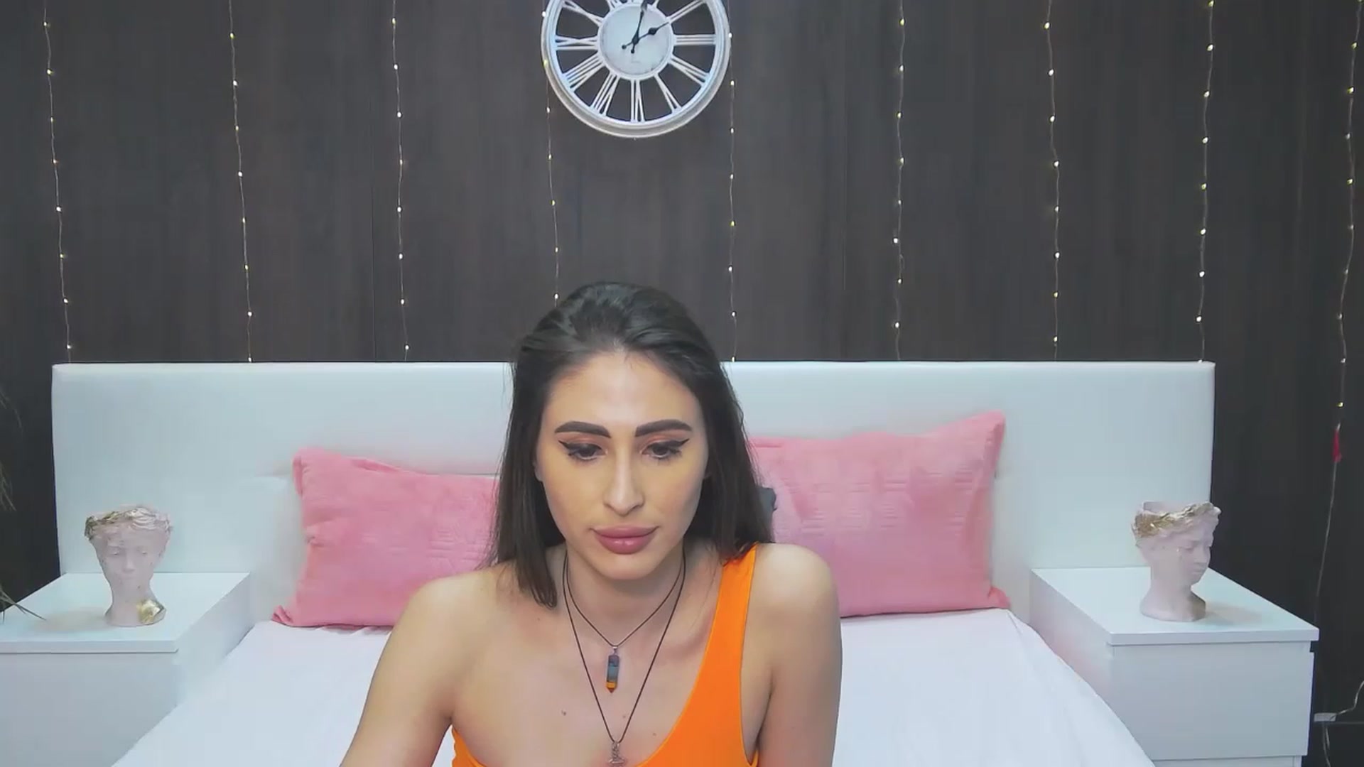 Gallery image thumbnail from MaraHari's myfreecams stream on, 03/19/2023, 19:29 image 13 of 20