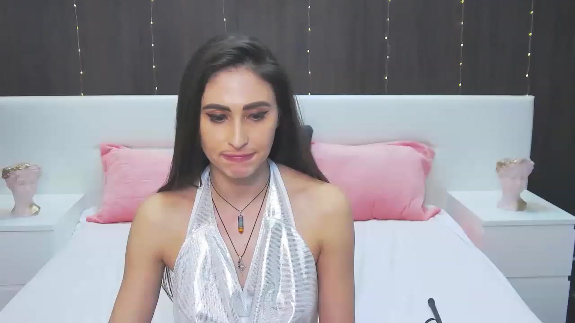Gallery image thumbnail from MaraHari's myfreecams stream on, 03/23/2023, 24:59 image 9 of 20