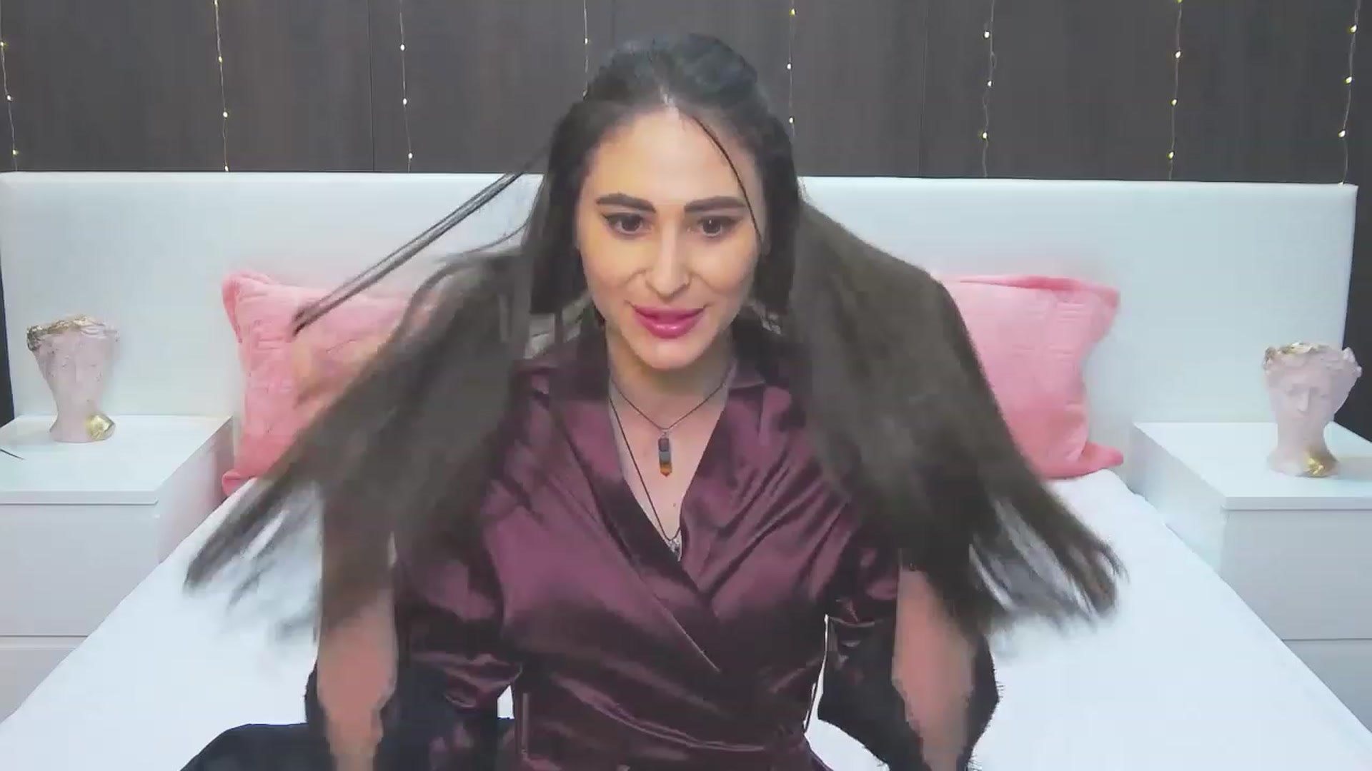 Gallery image thumbnail from MaraHari's myfreecams stream on, 03/29/2023, 20:25 image 20 of 20