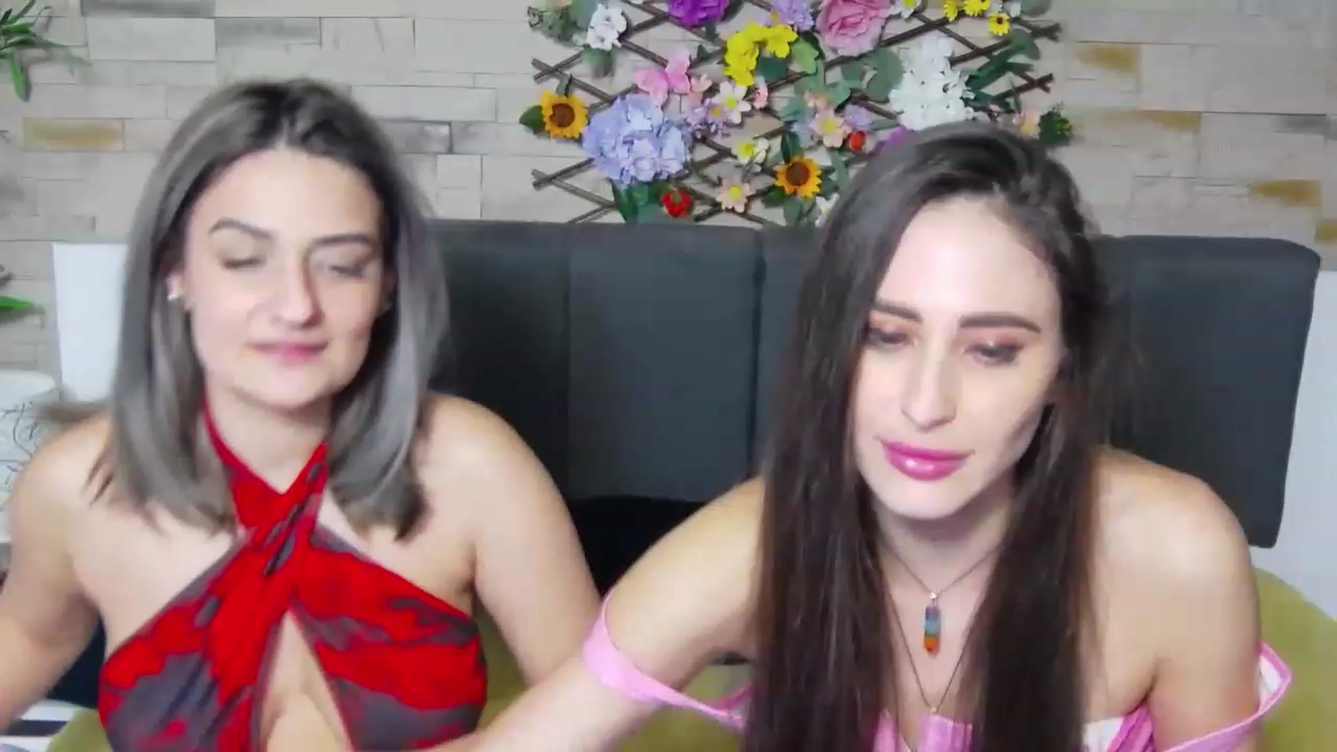 Gallery image thumbnail from MaraHari's myfreecams stream on, 04/01/2023, 19:41 image 19 of 20