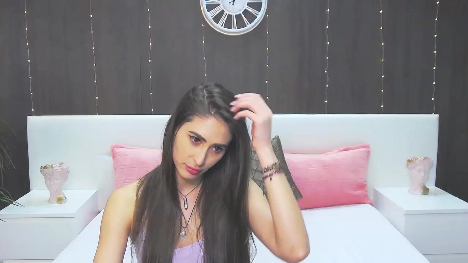 Gallery image thumbnail from MaraHari's myfreecams stream on, 04/05/2023, 19:06 image 11 of 20