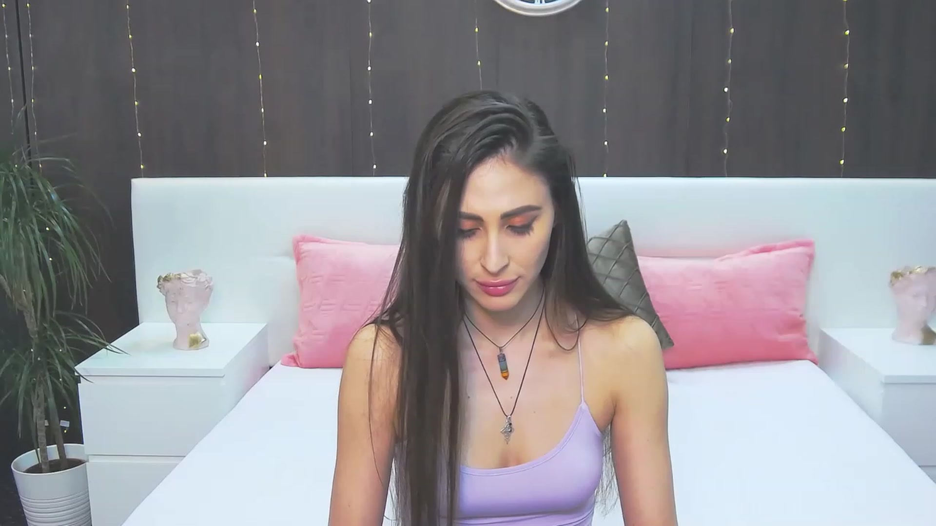 Gallery image thumbnail from MaraHari's myfreecams stream on, 04/05/2023, 19:06 image 20 of 20