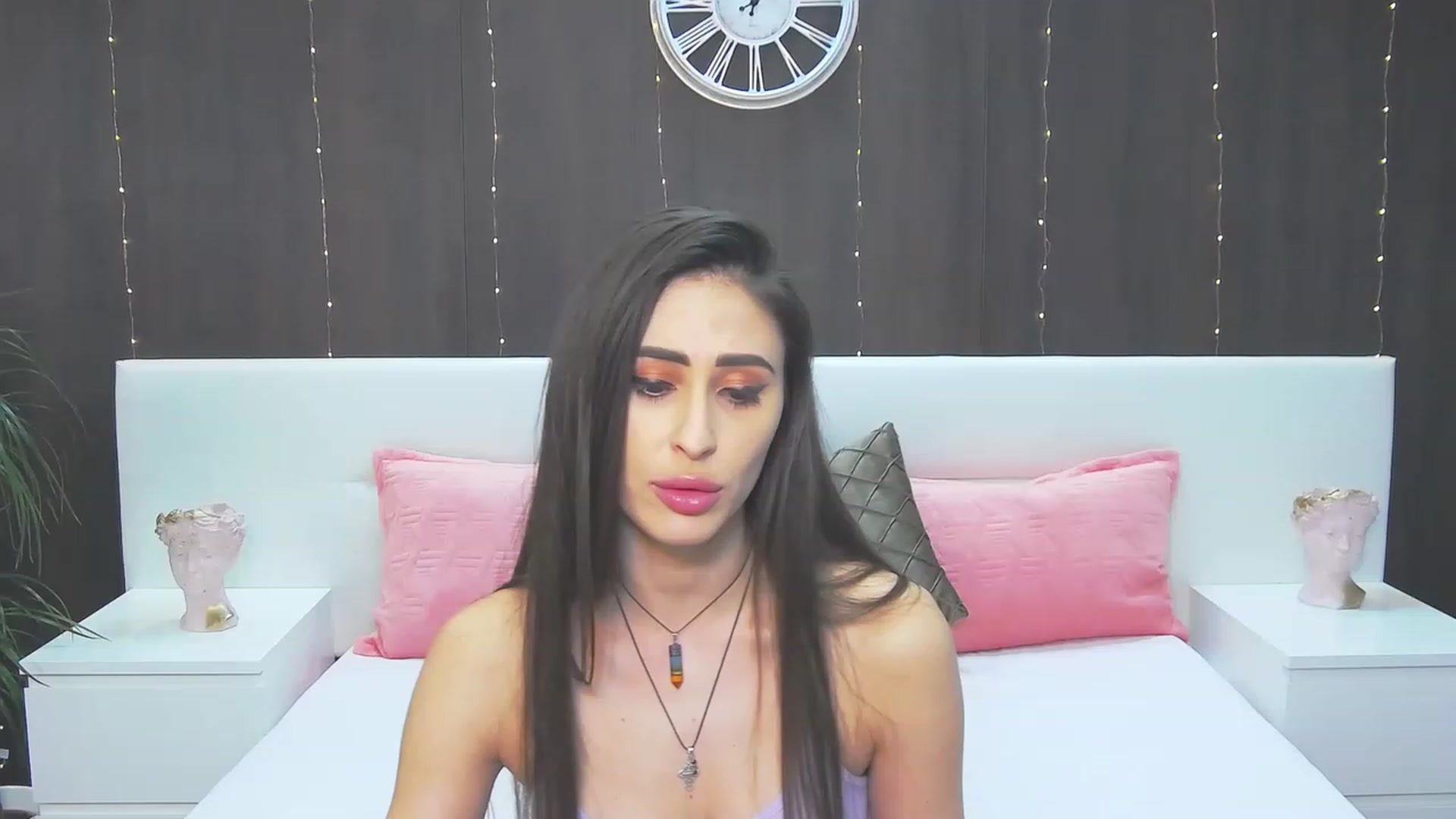 Gallery image thumbnail from MaraHari's myfreecams stream on, 04/05/2023, 19:06 image 17 of 20
