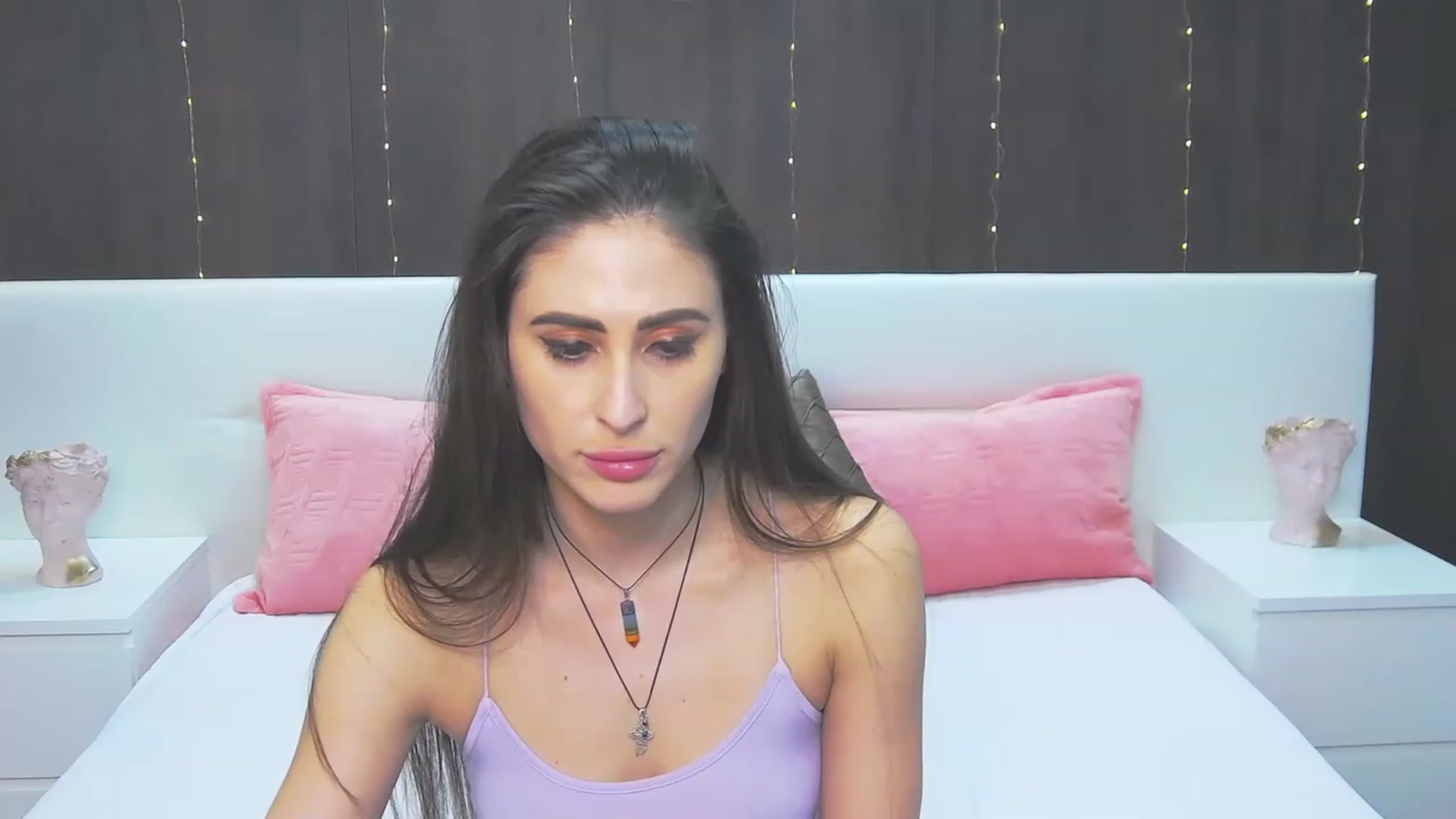 Gallery image thumbnail from MaraHari's myfreecams stream on, 04/05/2023, 23:45 image 2 of 20