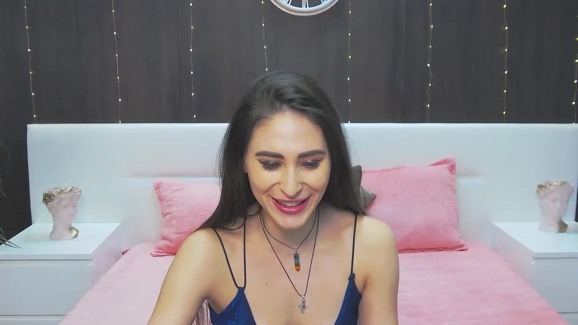 Gallery image thumbnail from MaraHari's myfreecams stream on, 04/07/2023, 19:11 image 10 of 20