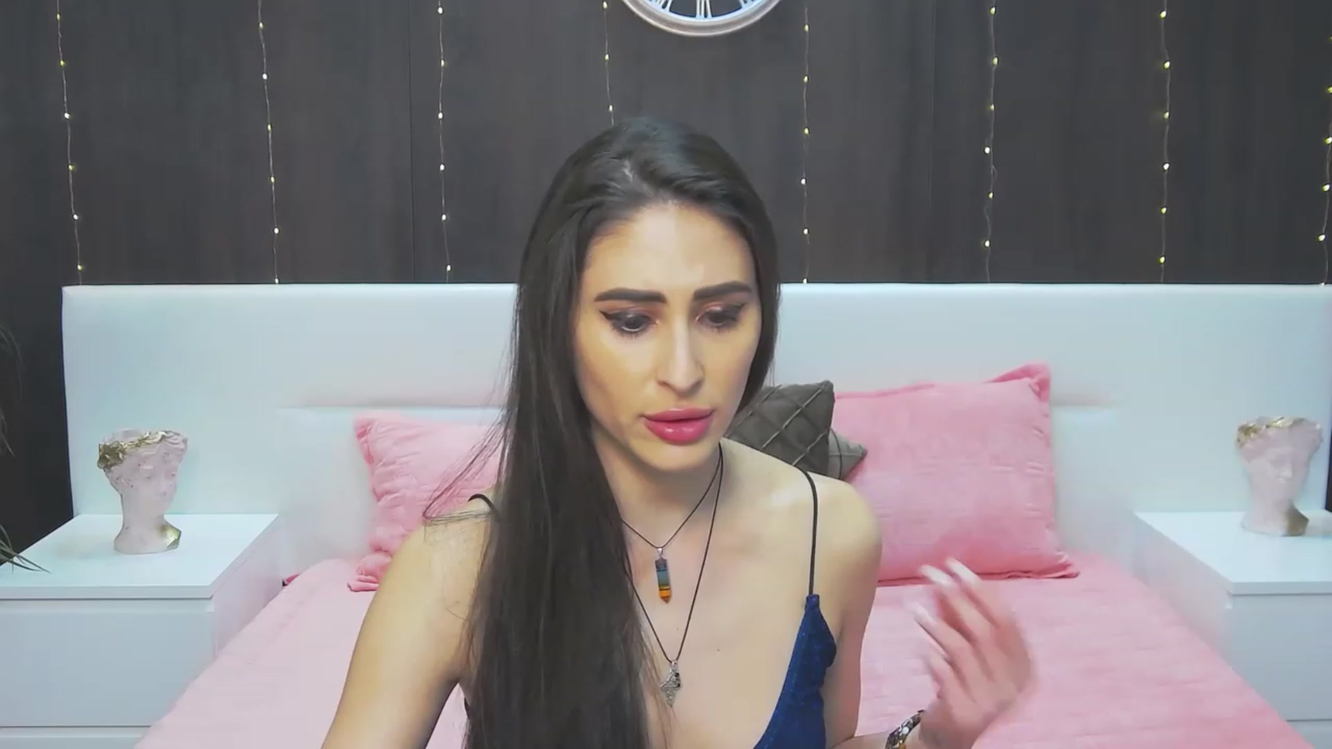 Gallery image thumbnail from MaraHari's myfreecams stream on, 04/07/2023, 19:11 image 16 of 20