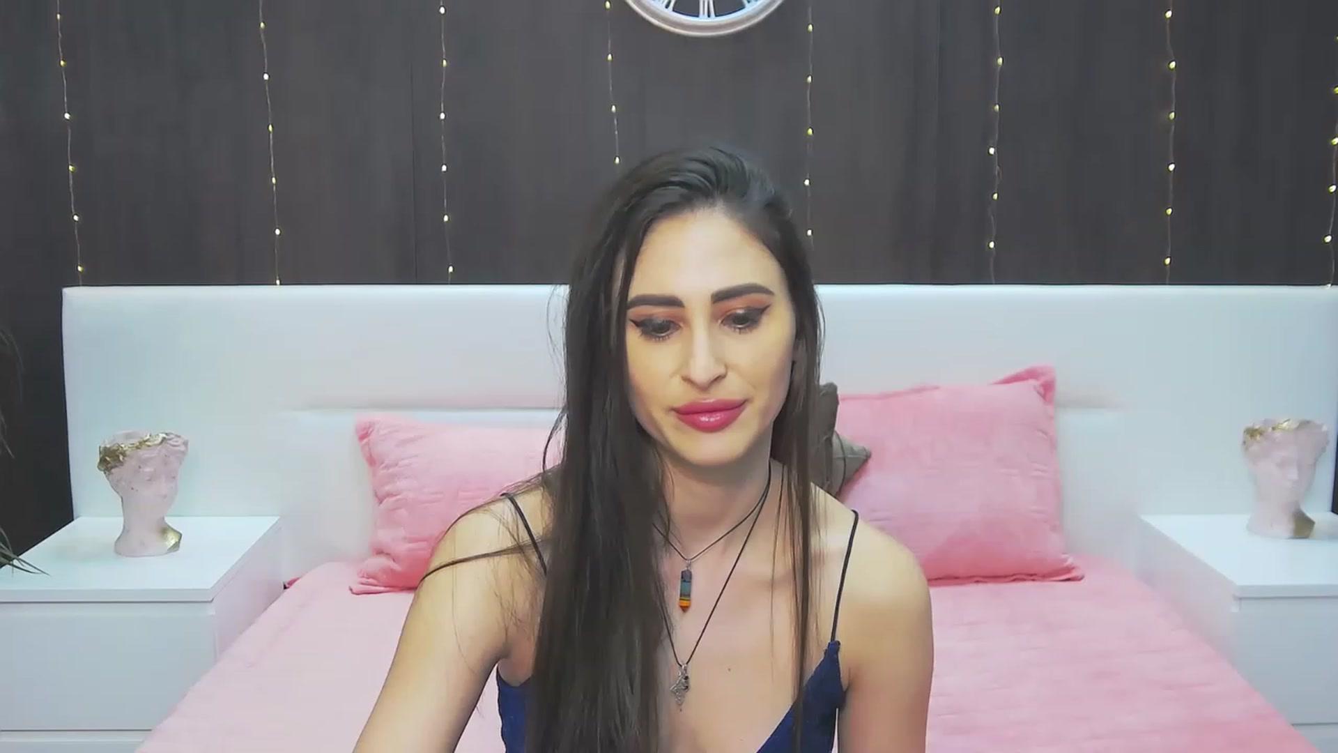 Gallery image thumbnail from MaraHari's myfreecams stream on, 04/07/2023, 19:11 image 2 of 20
