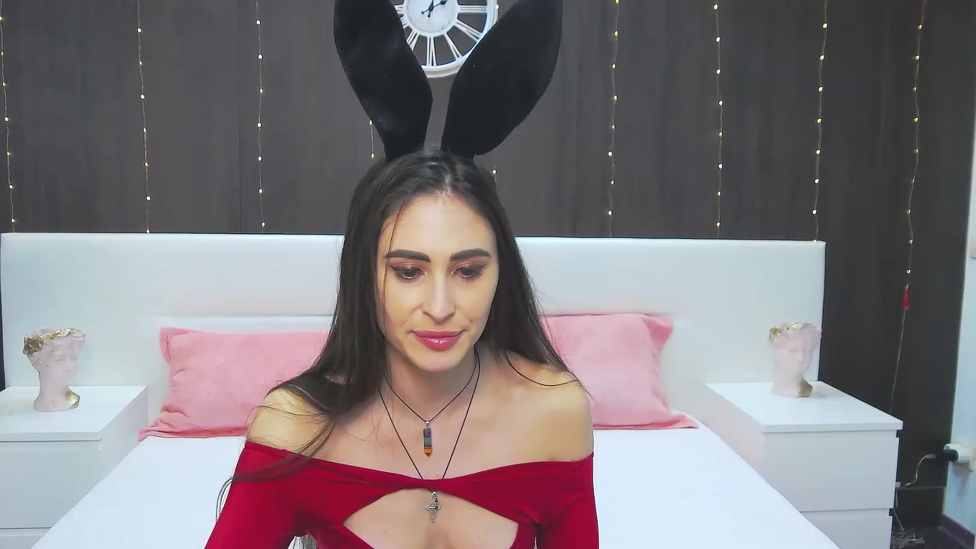 Gallery image thumbnail from MaraHari's myfreecams stream on, 04/08/2023, 20:37 image 5 of 20