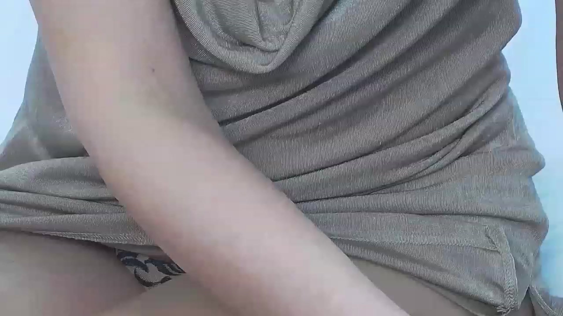 Gallery image thumbnail from MaraHari's myfreecams stream on, 04/10/2023, 14:37 image 16 of 20