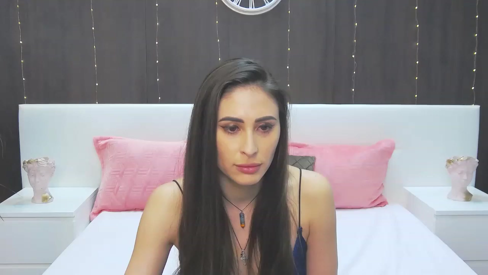 Gallery image thumbnail from MaraHari's myfreecams stream on, 04/20/2023, 18:40 image 17 of 20