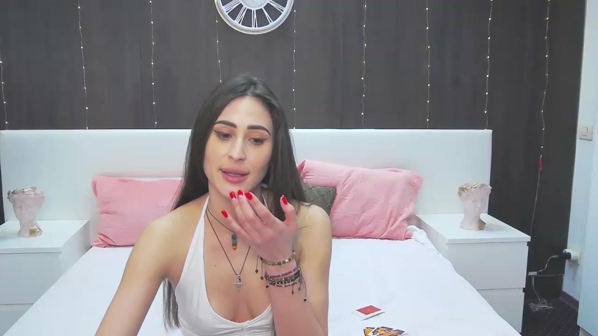 Gallery image thumbnail from MaraHari's myfreecams stream on, 04/23/2023, 21:19 image 12 of 20