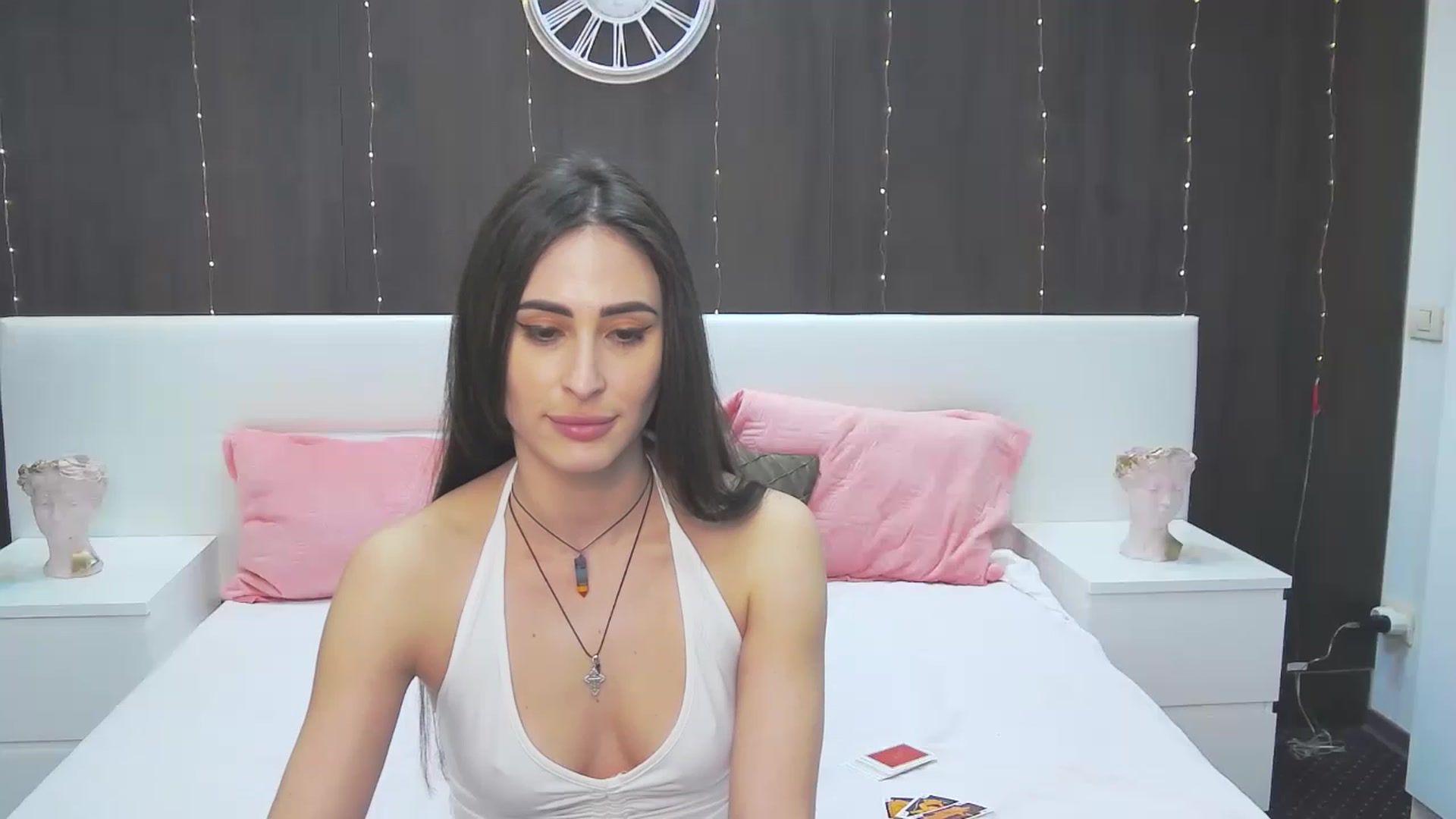 Gallery image thumbnail from MaraHari's myfreecams stream on, 04/23/2023, 21:19 image 11 of 20