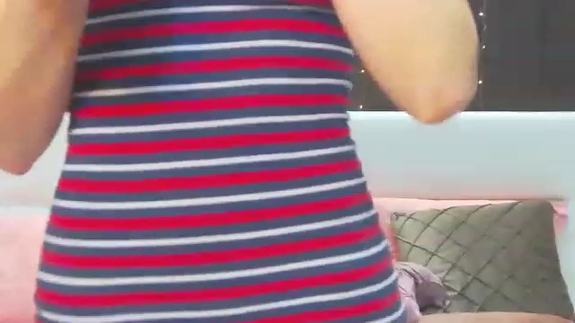 Gallery image thumbnail from MaraHari's myfreecams stream on, 05/17/2023, 20:38 image 5 of 20