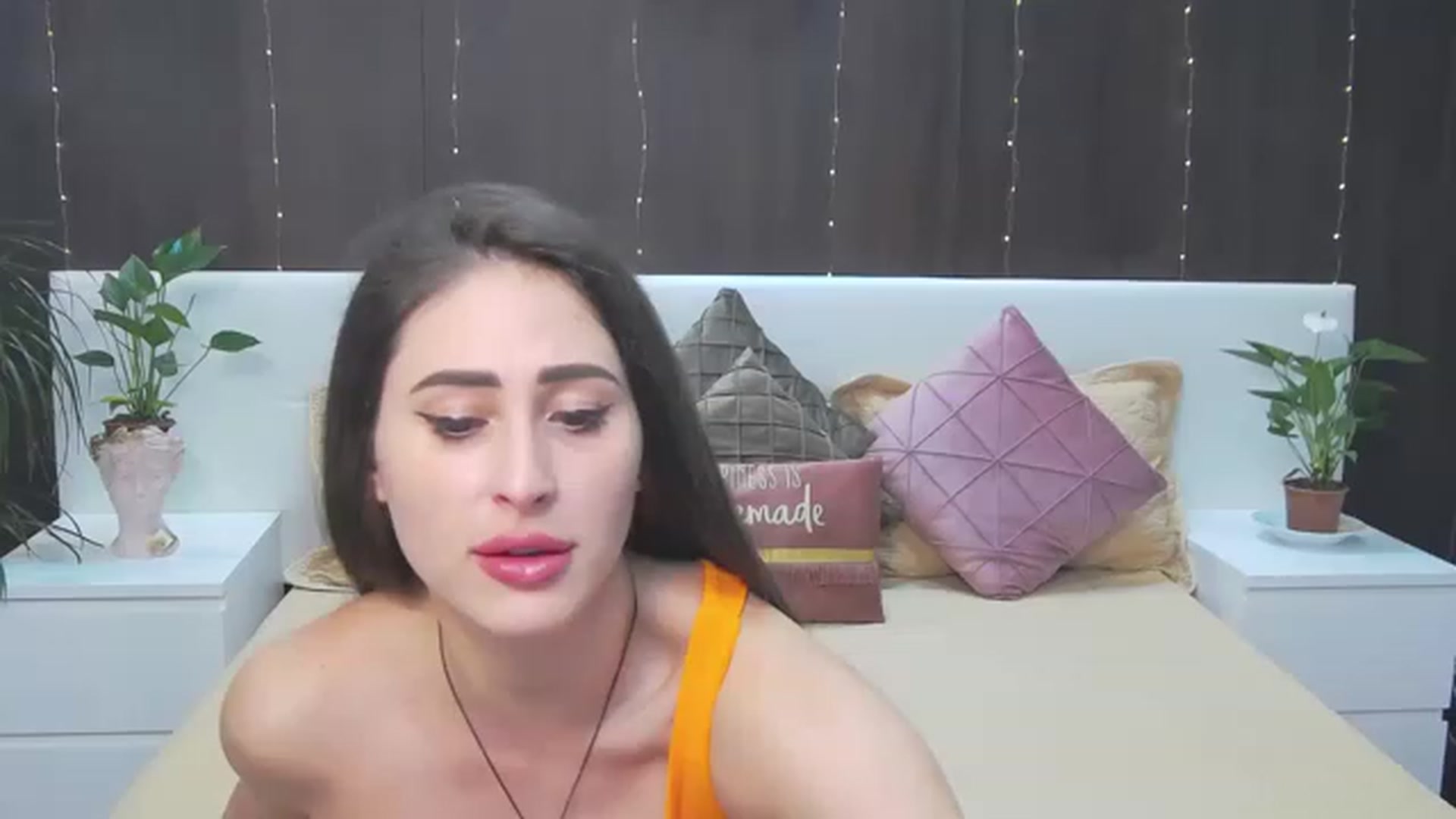 Gallery image thumbnail from MaraHari's myfreecams stream on, 05/30/2023, 22:12 image 3 of 20