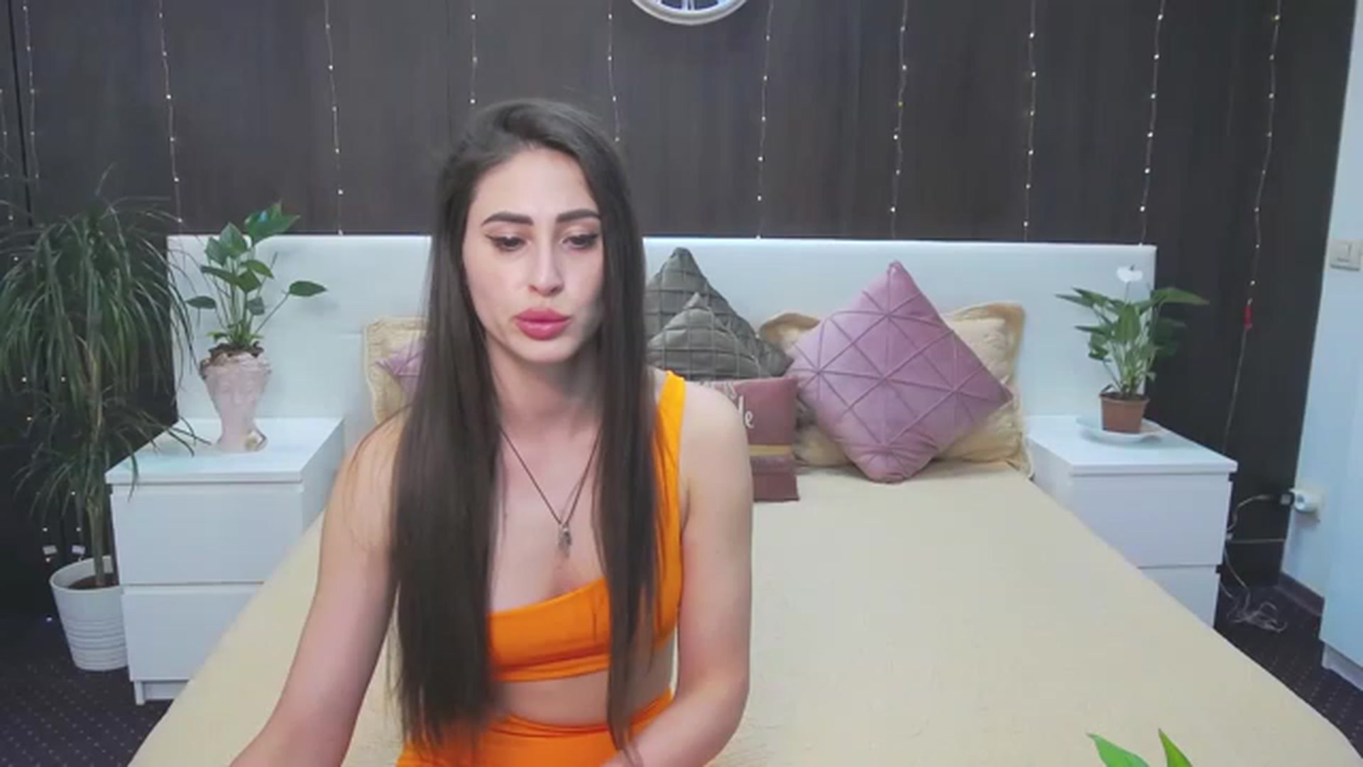 Gallery image thumbnail from MaraHari's myfreecams stream on, 05/30/2023, 22:12 image 13 of 20