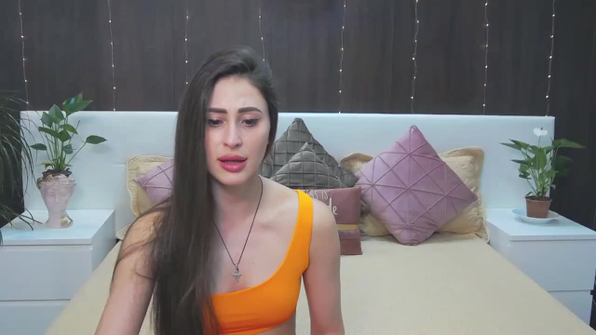 Gallery image thumbnail from MaraHari's myfreecams stream on, 05/30/2023, 22:12 image 4 of 20