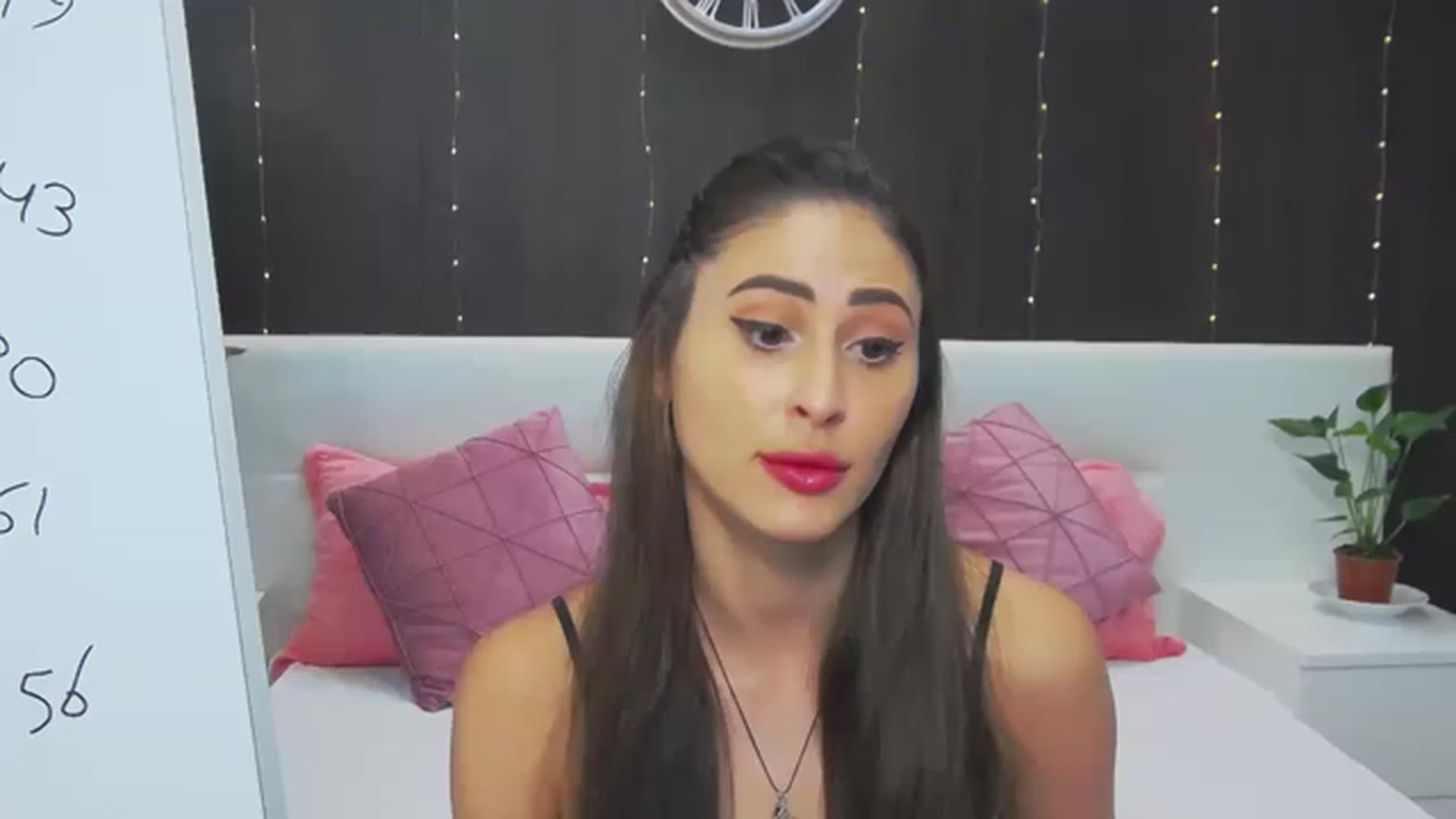 Gallery image thumbnail from MaraHari's myfreecams stream on, 06/17/2023, 18:53 image 1 of 20