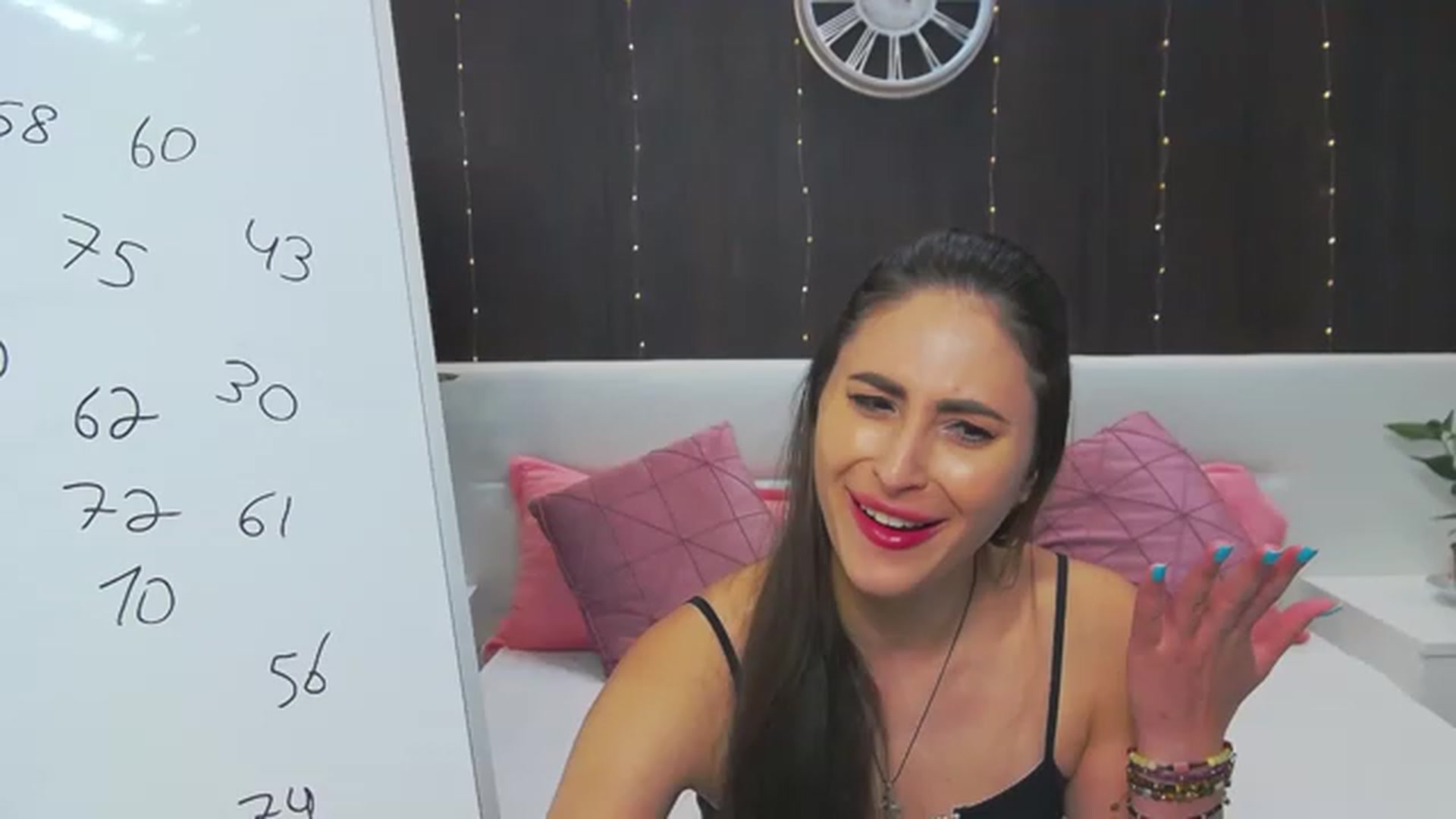 Gallery image thumbnail from MaraHari's myfreecams stream on, 06/17/2023, 20:03 image 15 of 20