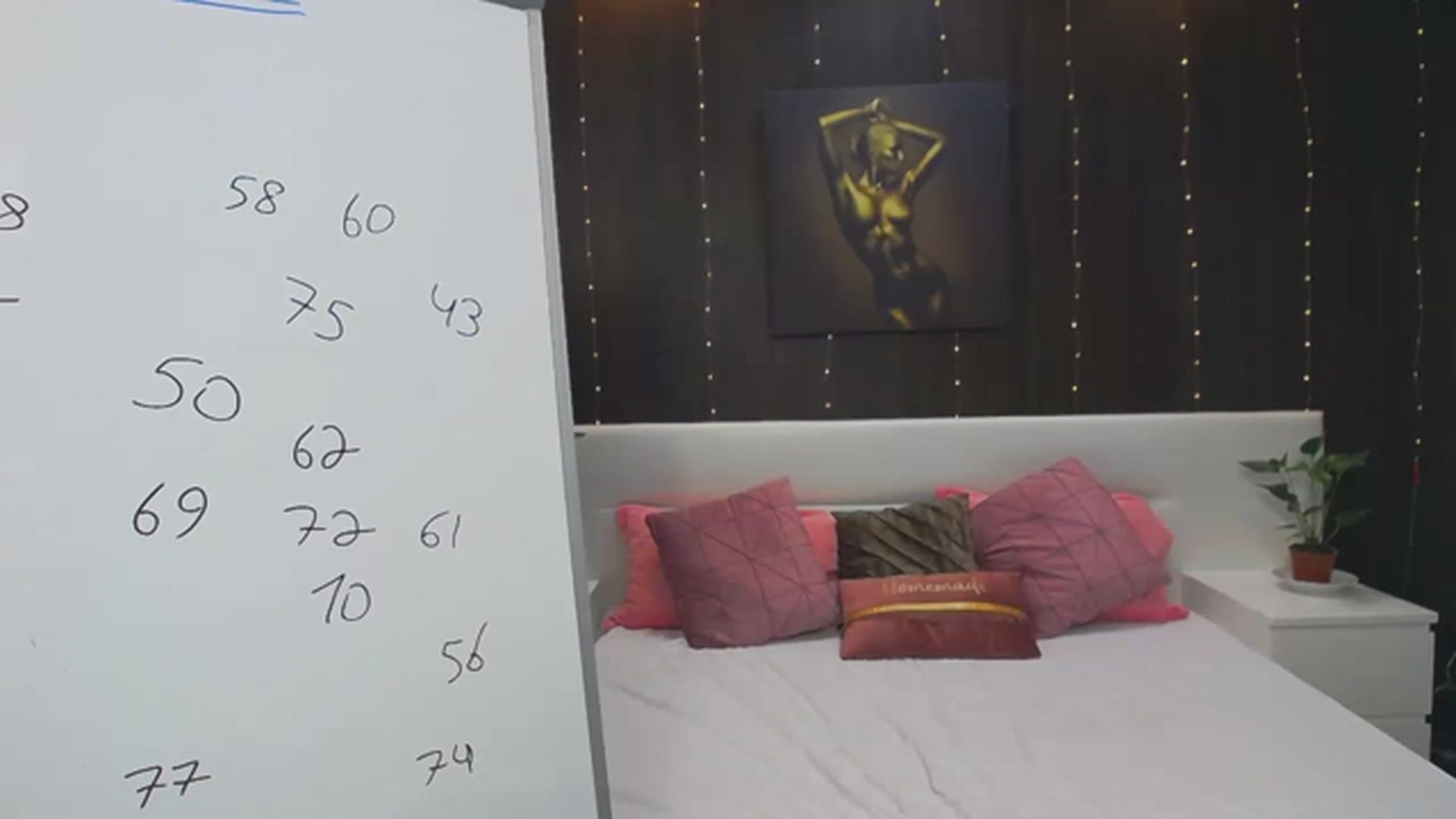 Gallery image thumbnail from MaraHari's myfreecams stream on, 06/17/2023, 23:08 image 9 of 20