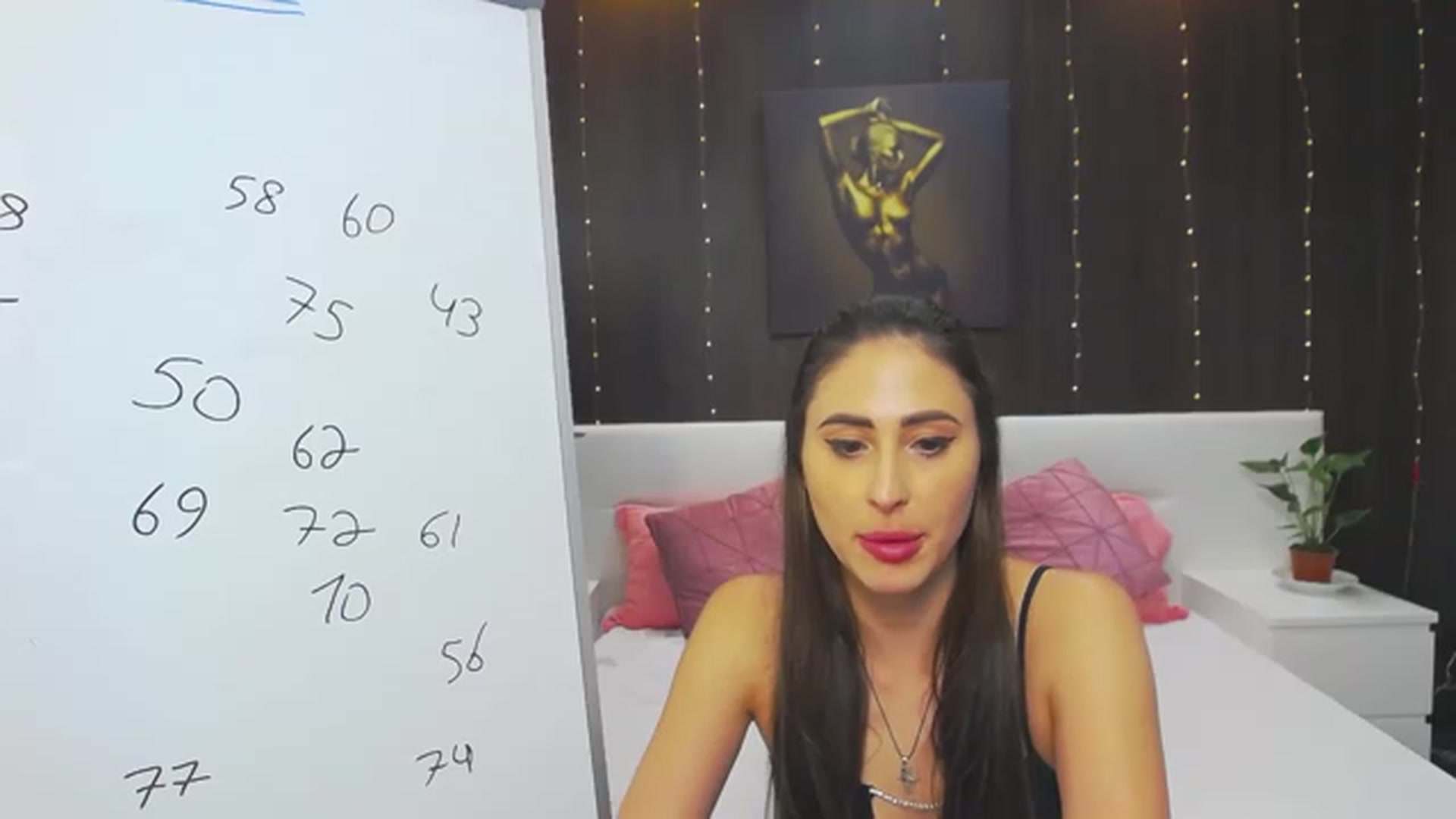 Gallery image thumbnail from MaraHari's myfreecams stream on, 06/17/2023, 23:08 image 5 of 20