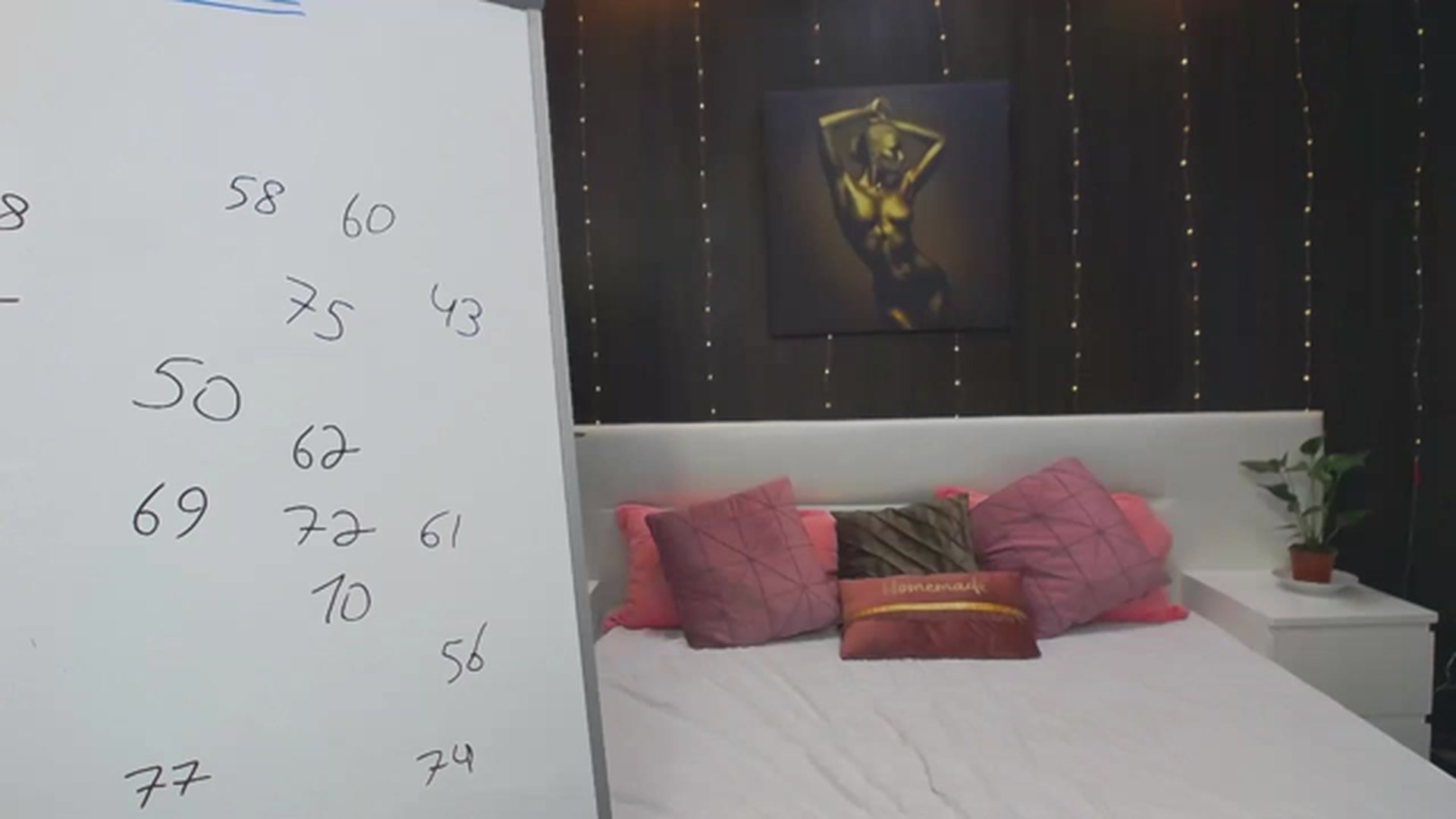 Gallery image thumbnail from MaraHari's myfreecams stream on, 06/17/2023, 23:08 image 11 of 20
