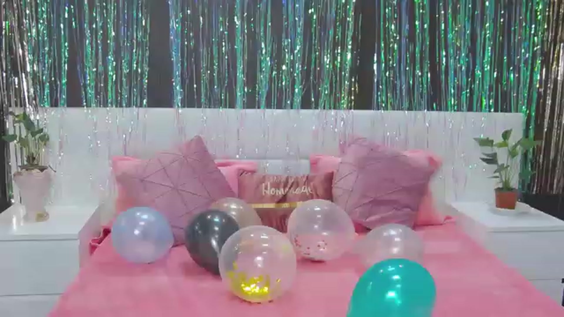 Gallery image thumbnail from MaraHari's myfreecams stream on, 06/24/2023, 19:33 image 13 of 20