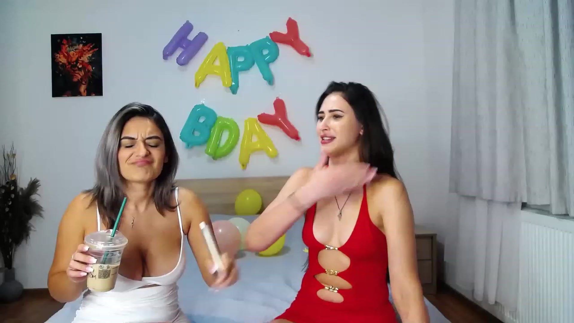 Gallery image thumbnail from MaraHari's myfreecams stream on, 08/25/2023, 15:51 image 9 of 20