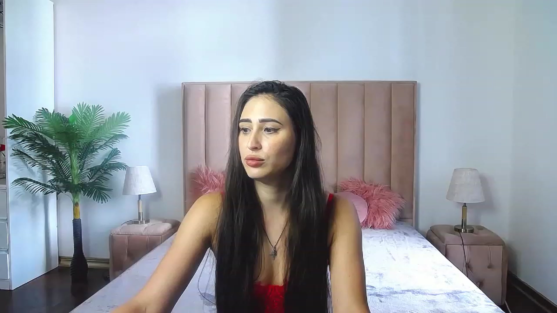 Gallery image thumbnail from MaraHari's myfreecams stream on, 08/27/2023, 14:35 image 13 of 20