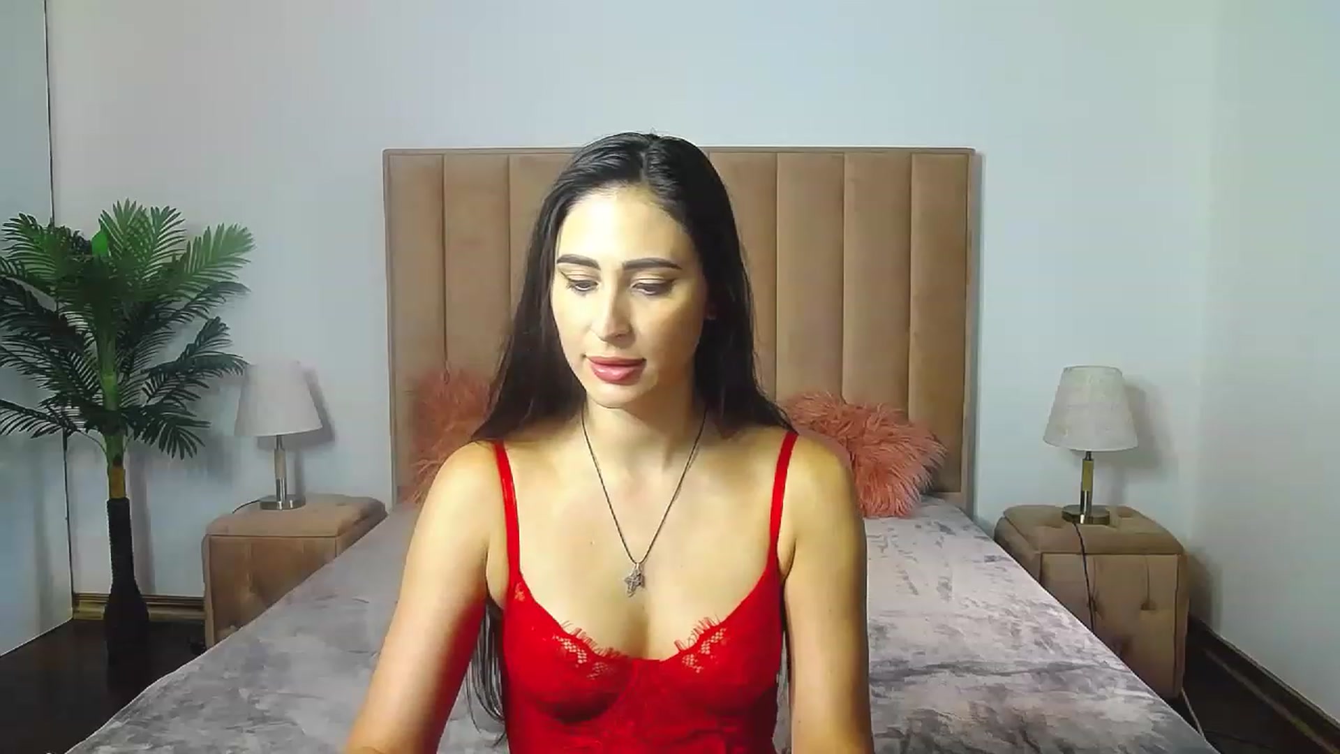 Gallery image thumbnail from MaraHari's myfreecams stream on, 08/27/2023, 16:24 image 18 of 20