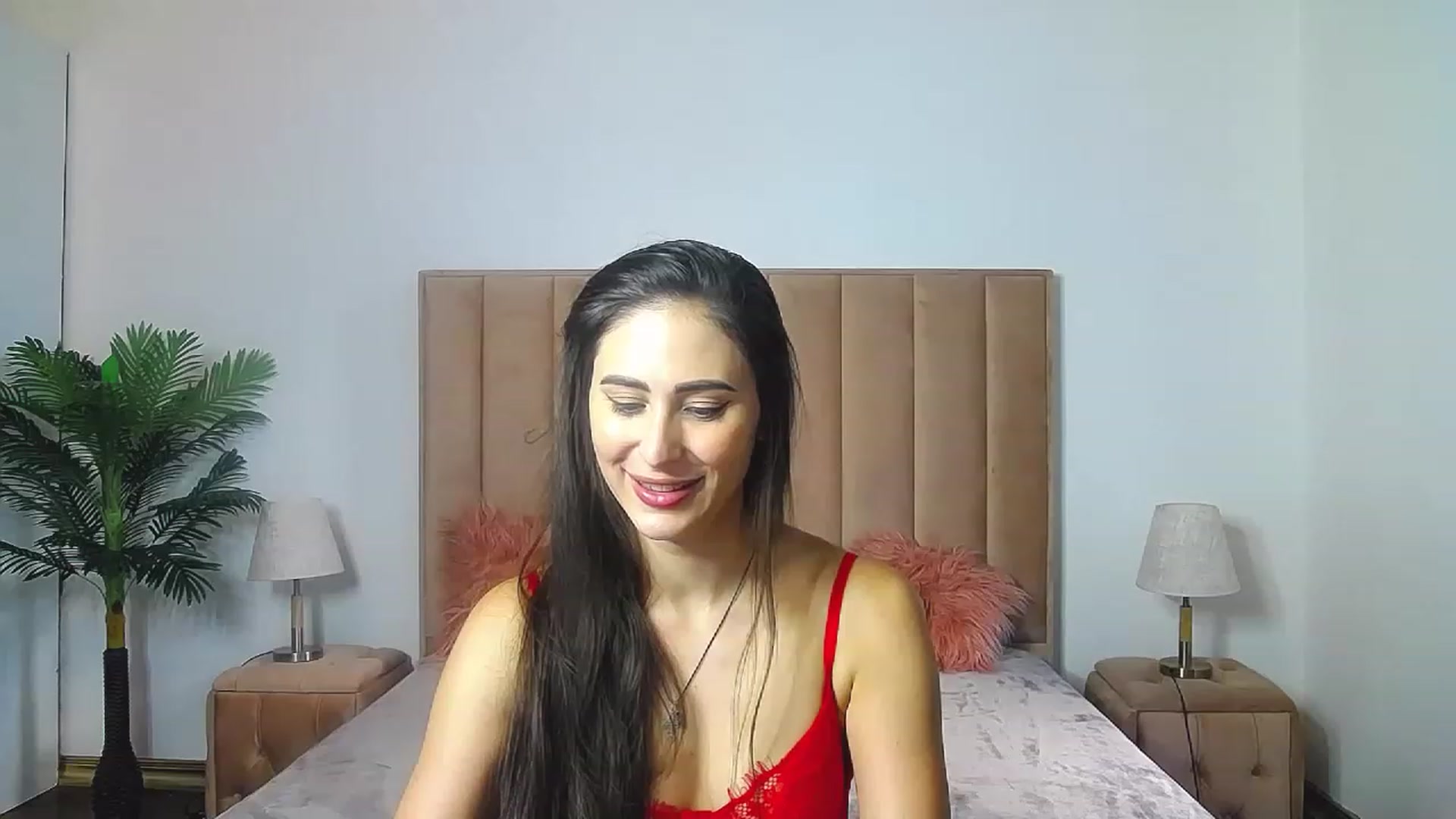 Gallery image thumbnail from MaraHari's myfreecams stream on, 08/27/2023, 16:24 image 14 of 20