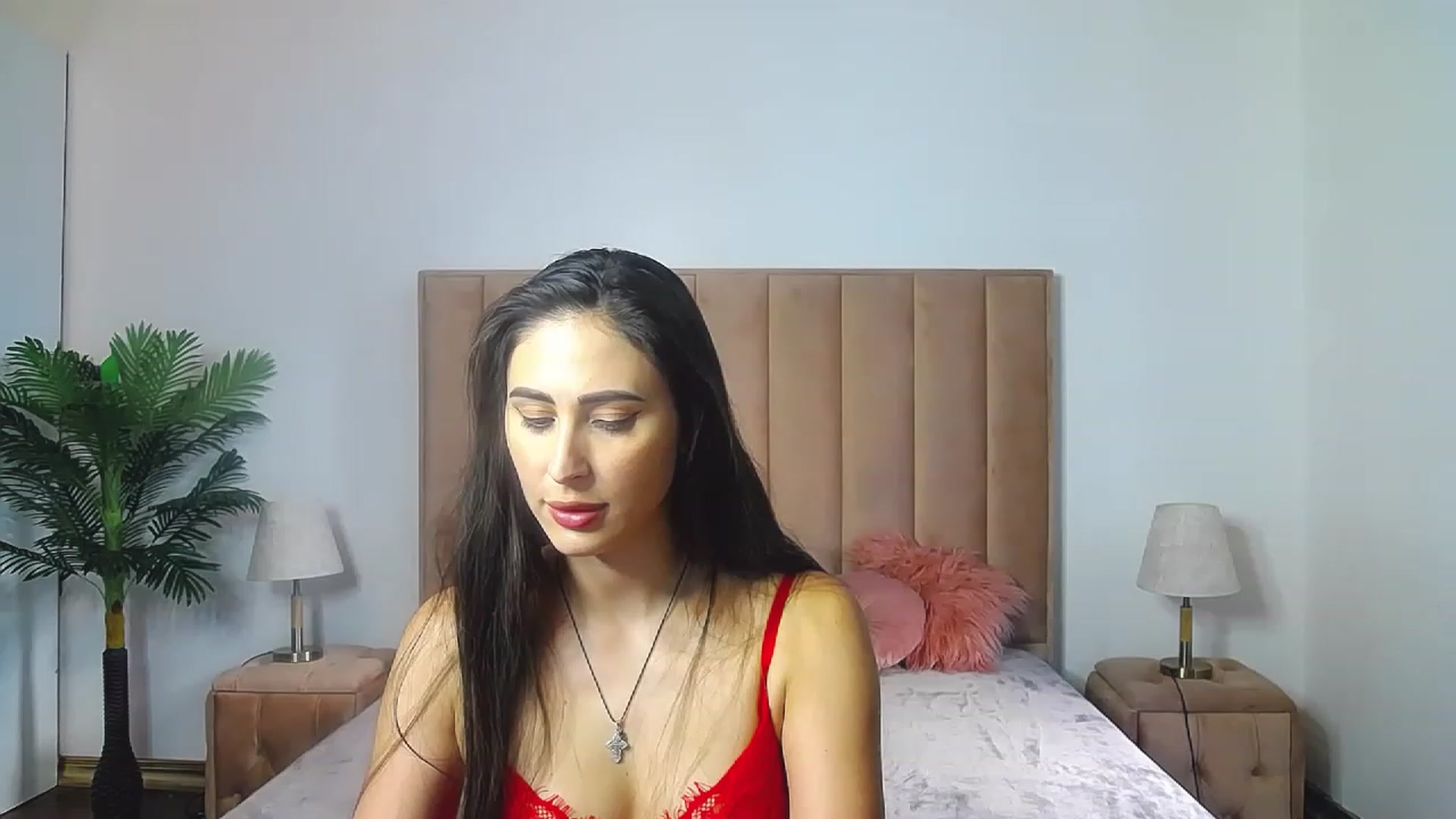 Gallery image thumbnail from MaraHari's myfreecams stream on, 08/27/2023, 16:24 image 2 of 20