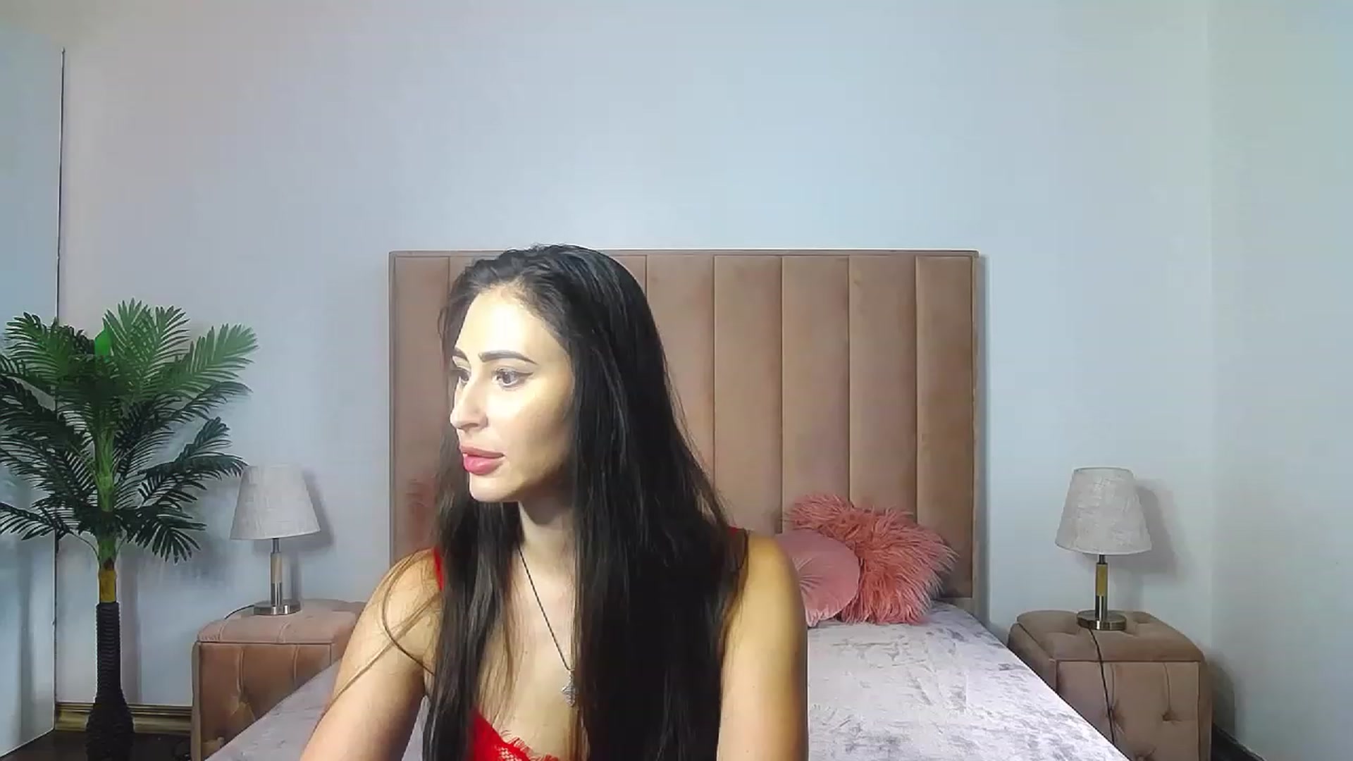 Gallery image thumbnail from MaraHari's myfreecams stream on, 08/27/2023, 16:24 image 1 of 20