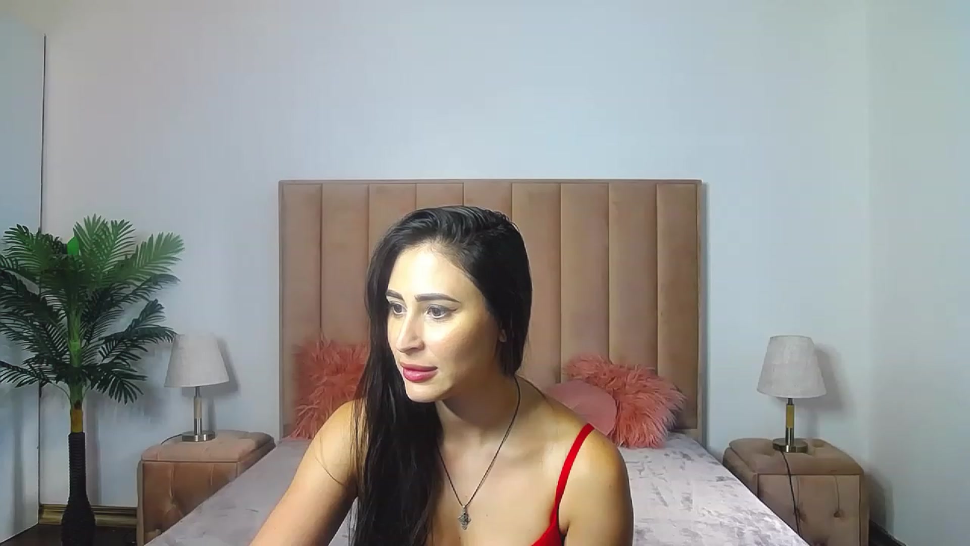 Gallery image thumbnail from MaraHari's myfreecams stream on, 08/27/2023, 16:24 image 9 of 20