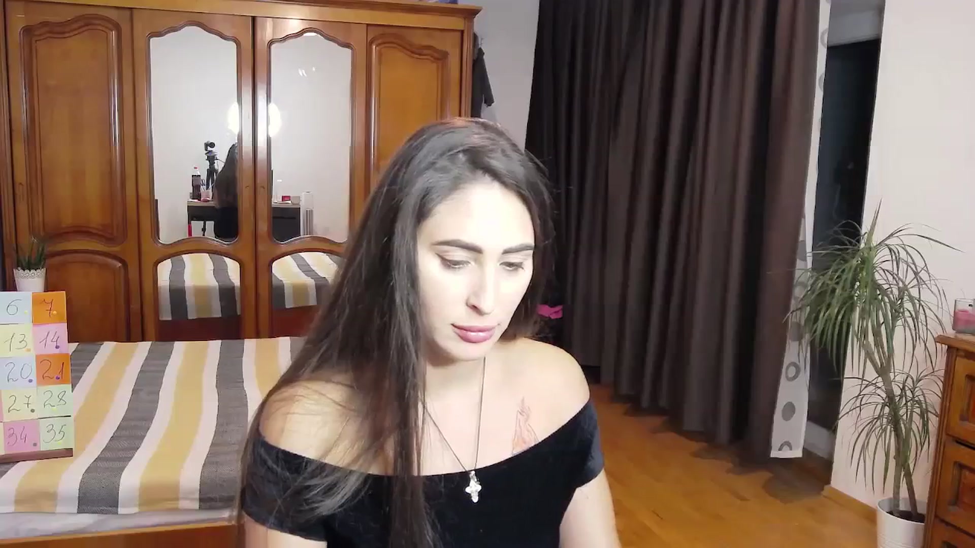 Gallery image thumbnail from MaraHari's myfreecams stream on, 11/10/2023, 19:48 image 7 of 20
