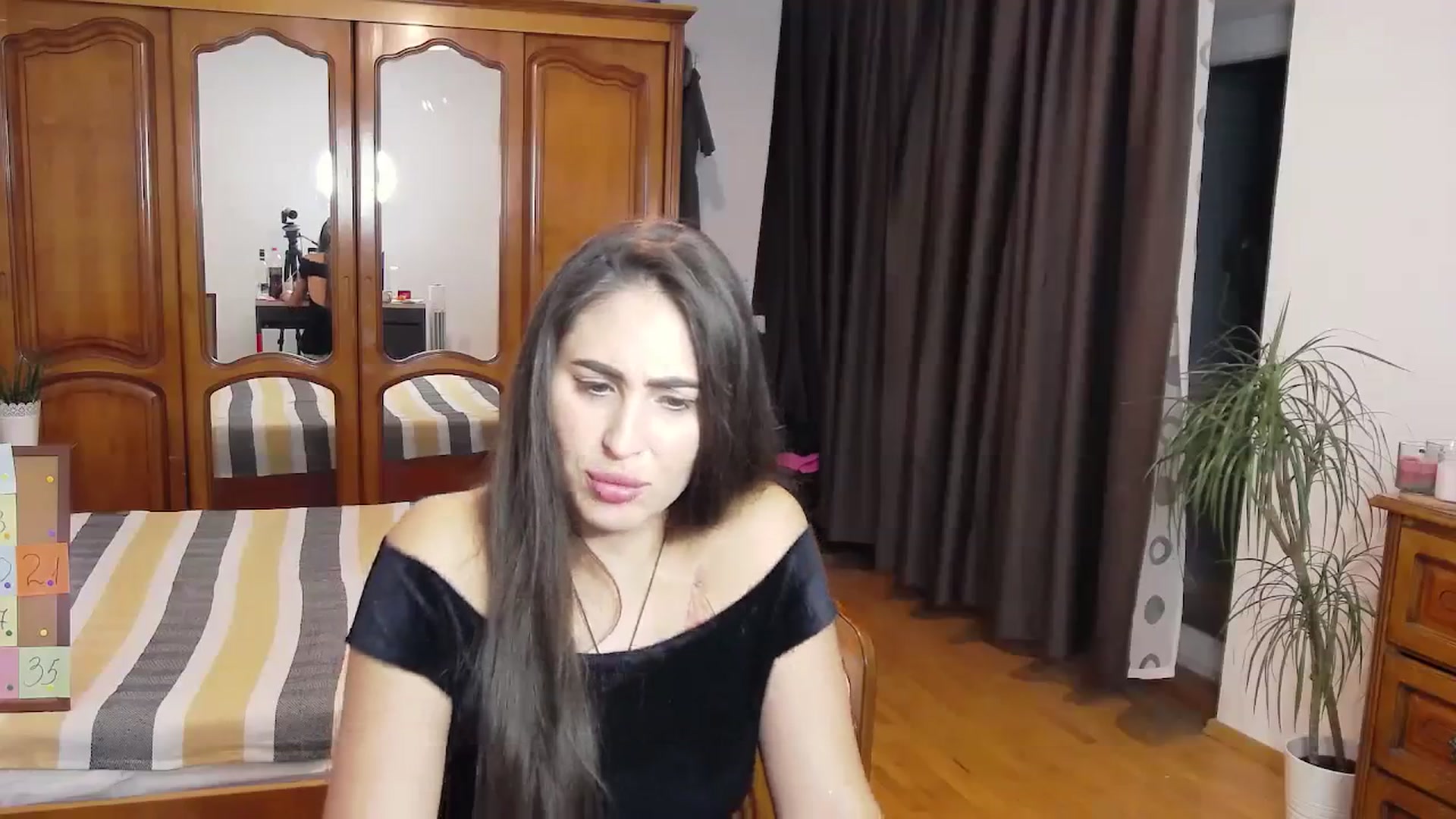 Gallery image thumbnail from MaraHari's myfreecams stream on, 11/10/2023, 19:48 image 11 of 20