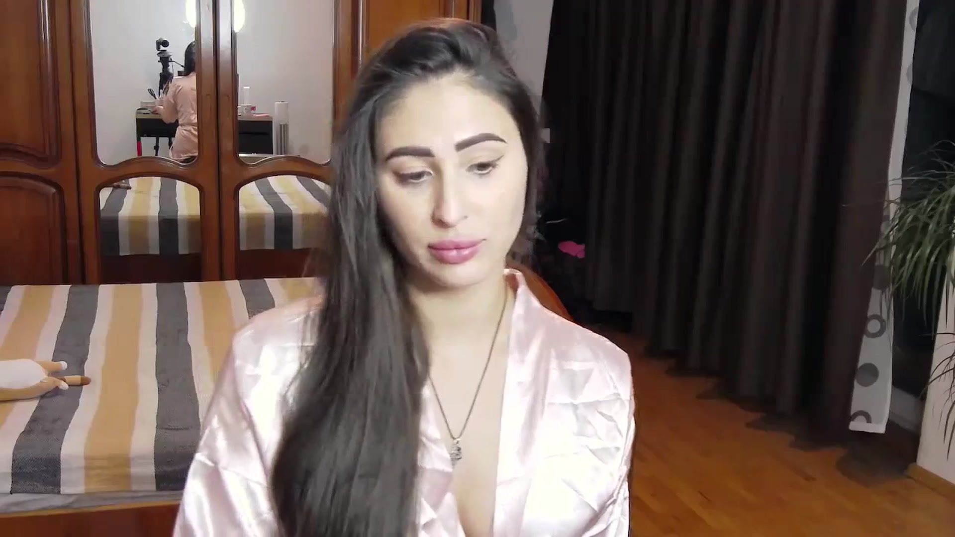 Gallery image thumbnail from MaraHari's myfreecams stream on, 11/11/2023, 20:42 image 15 of 20