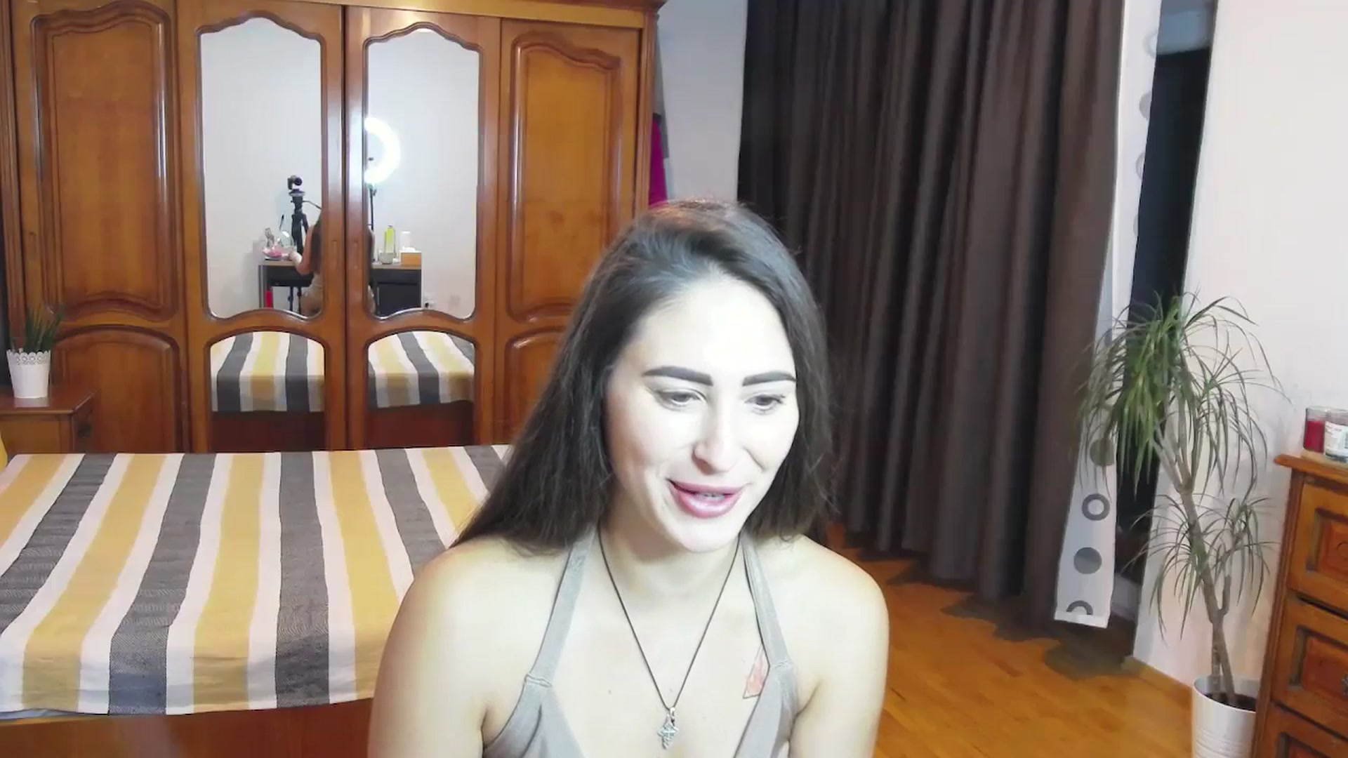 Gallery image thumbnail from MaraHari's myfreecams stream on, 11/17/2023, 17:42 image 20 of 20