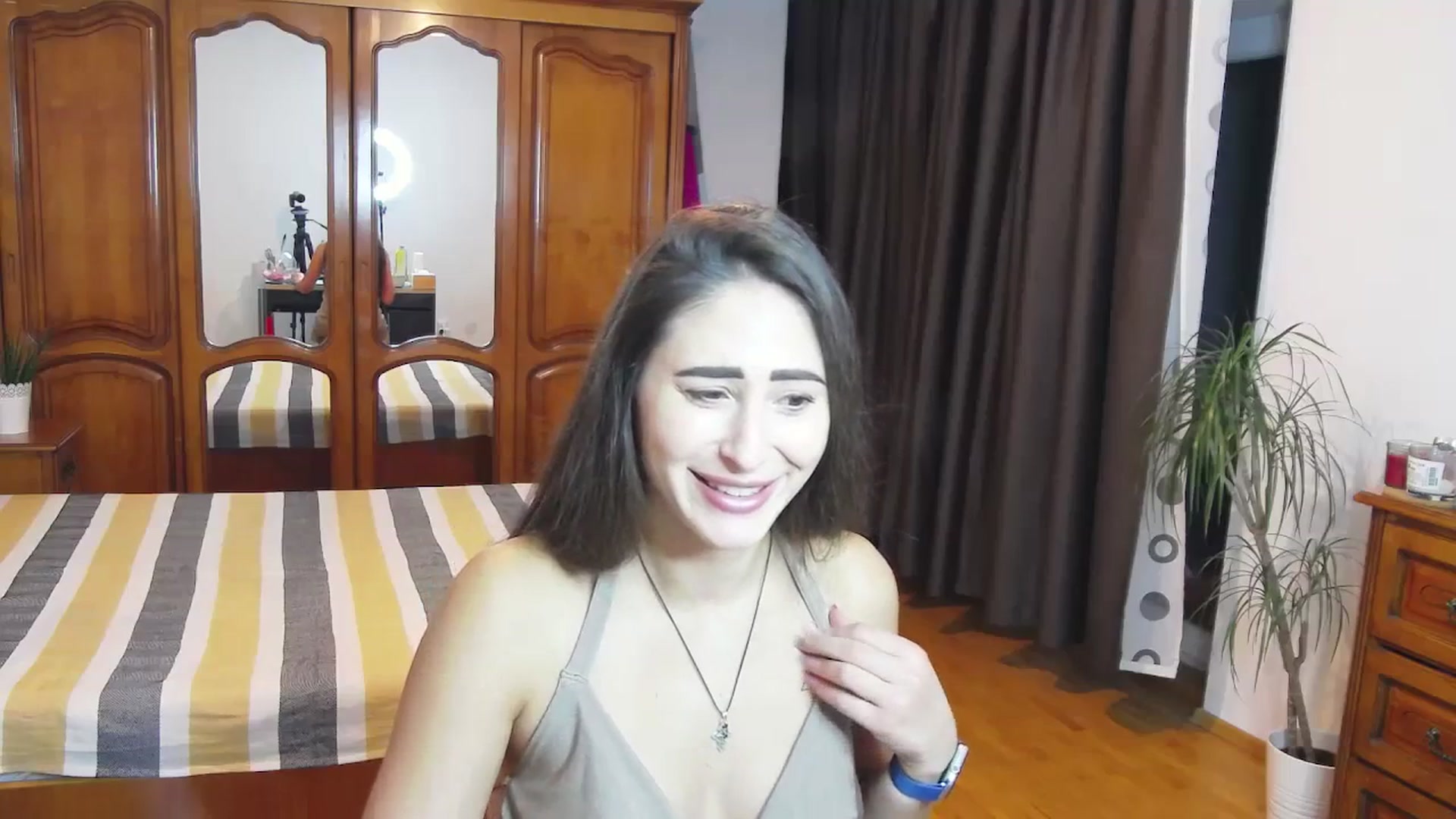Gallery image thumbnail from MaraHari's myfreecams stream on, 11/17/2023, 17:42 image 19 of 20