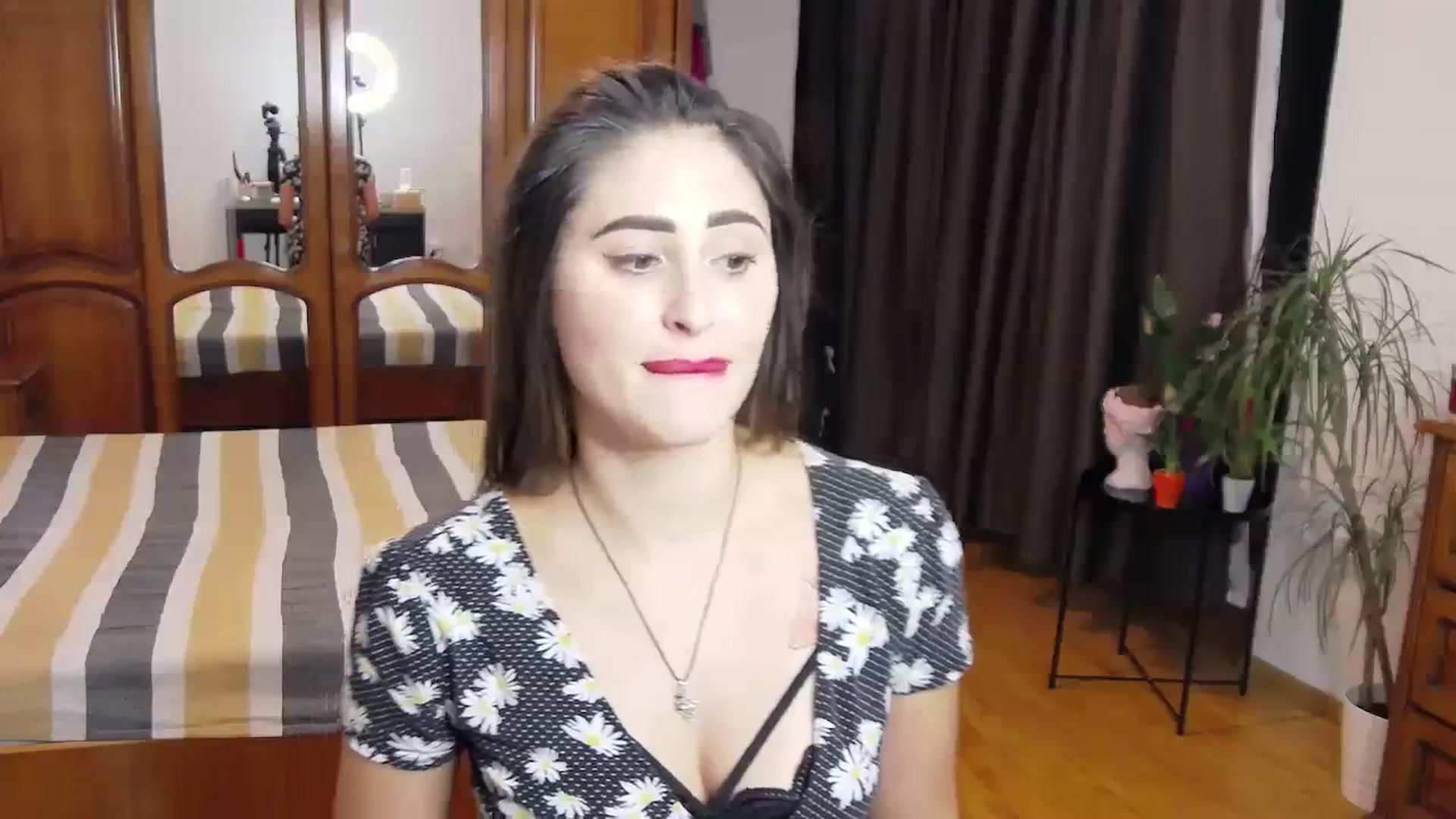 Gallery image thumbnail from MaraHari's myfreecams stream on, 11/19/2023, 20:36 image 19 of 20