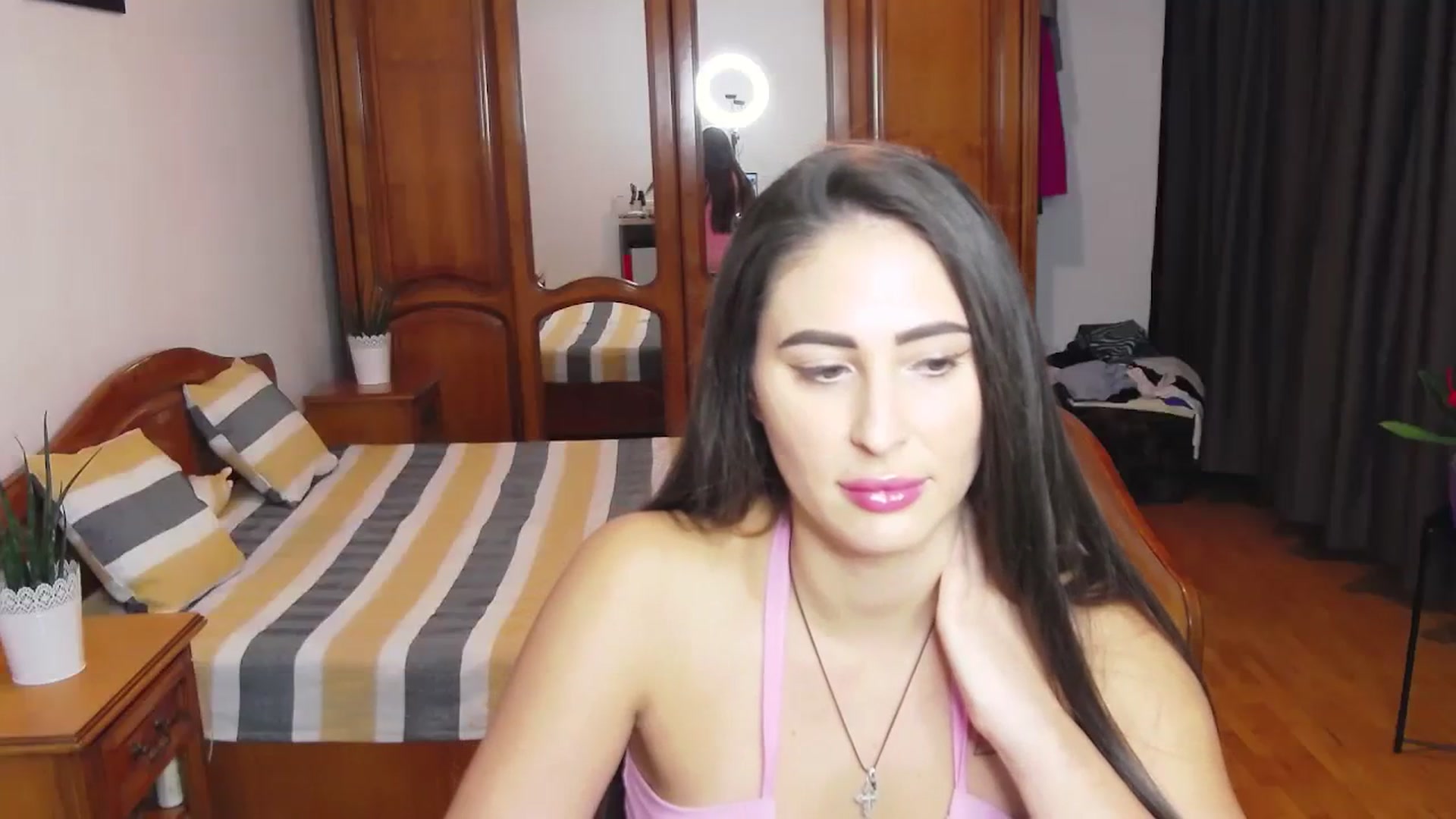 Gallery image thumbnail from MaraHari's myfreecams stream on, 11/24/2023, 17:53 image 4 of 20