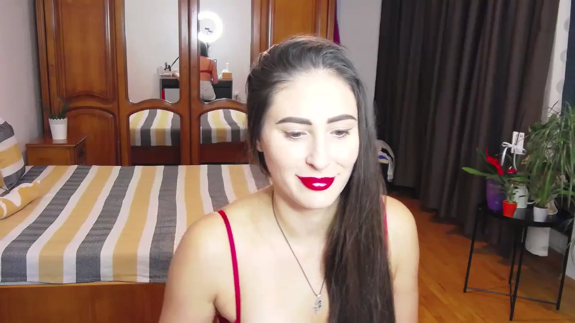Gallery image thumbnail from MaraHari's myfreecams stream on, 11/25/2023, 16:11 image 14 of 20