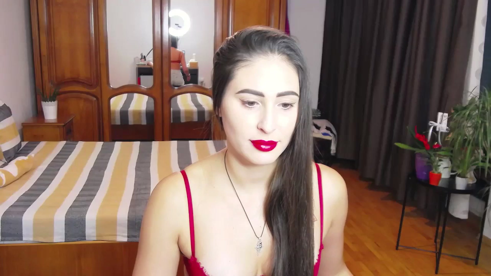 Gallery image thumbnail from MaraHari's myfreecams stream on, 11/25/2023, 16:11 image 9 of 20
