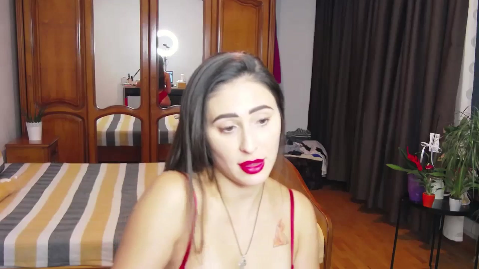Gallery image thumbnail from MaraHari's myfreecams stream on, 11/25/2023, 20:24 image 7 of 20