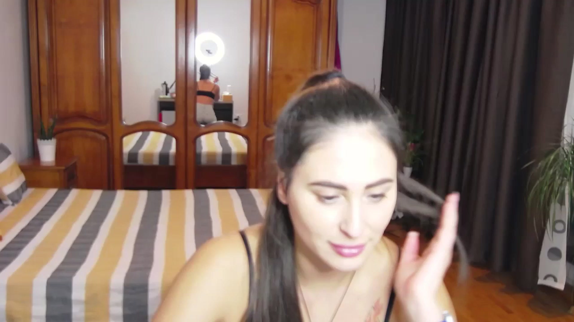 Gallery image thumbnail from MaraHari's myfreecams stream on, 11/26/2023, 17:58 image 5 of 20